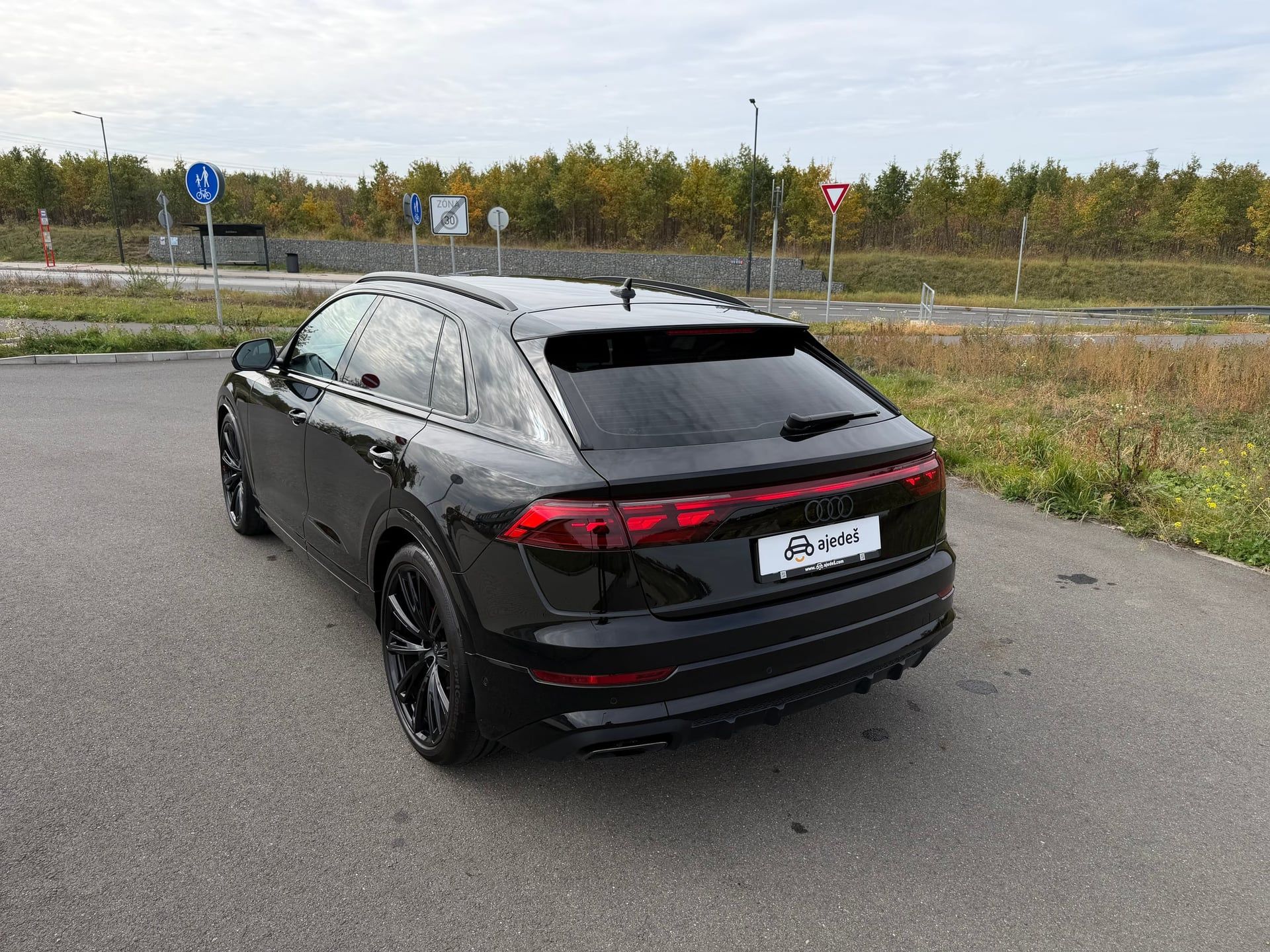 Audi Q8, 50 TDI/S-Line/quattro/záruka - fotka 5