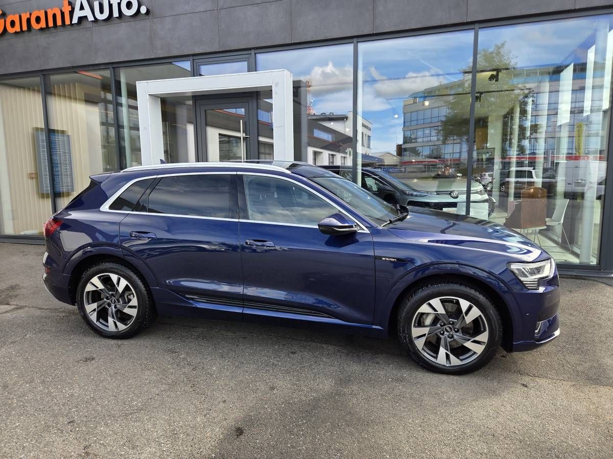 Audi e-tron, Quattro 300kW Advanced - fotka 5