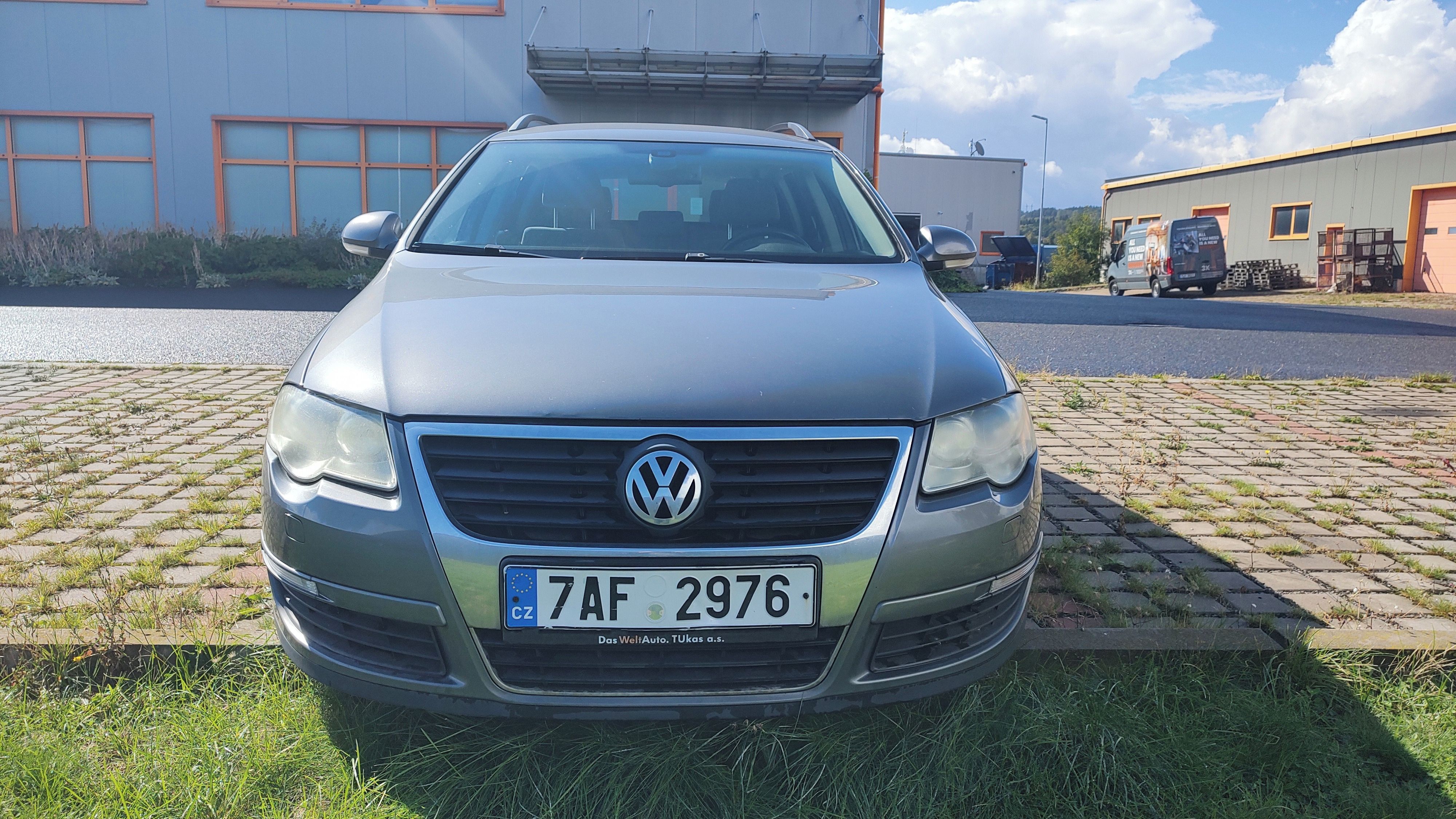 Volkswagen Passat, 2.0 TDI - fotka 6
