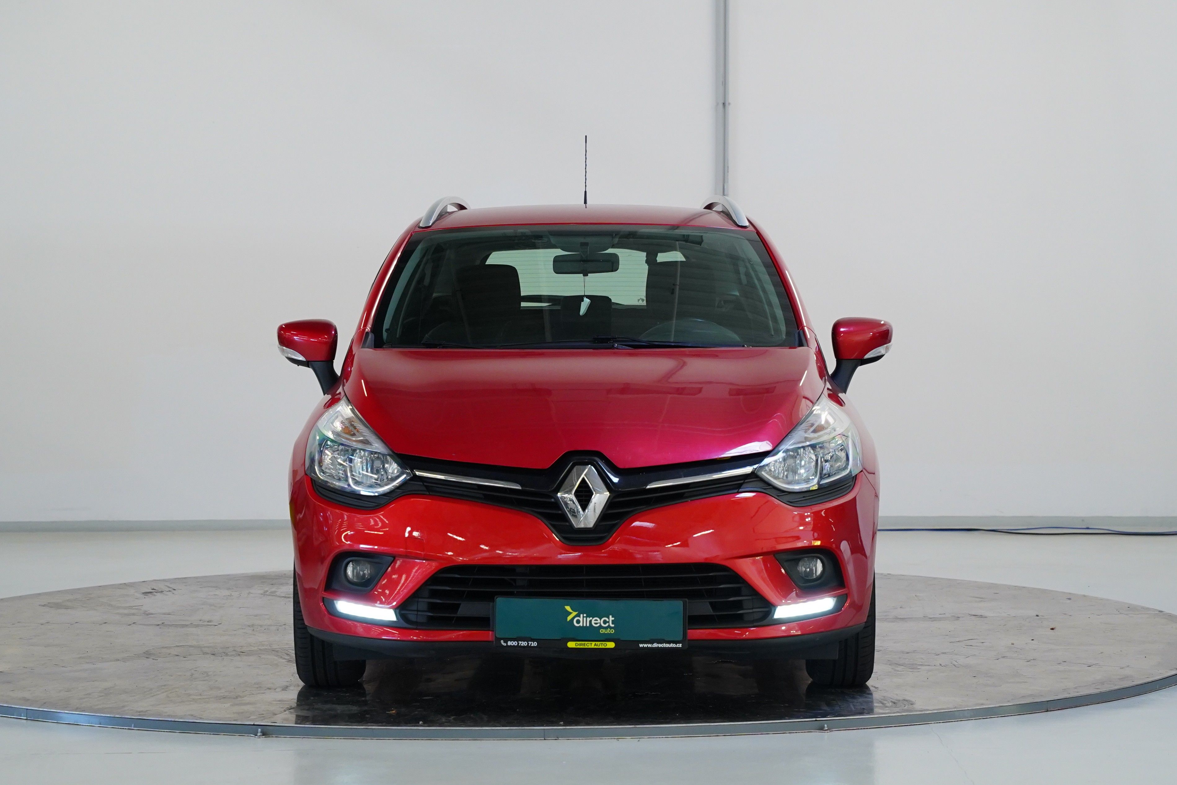 Renault Clio, 1.2 16V 54 kW - fotka 4