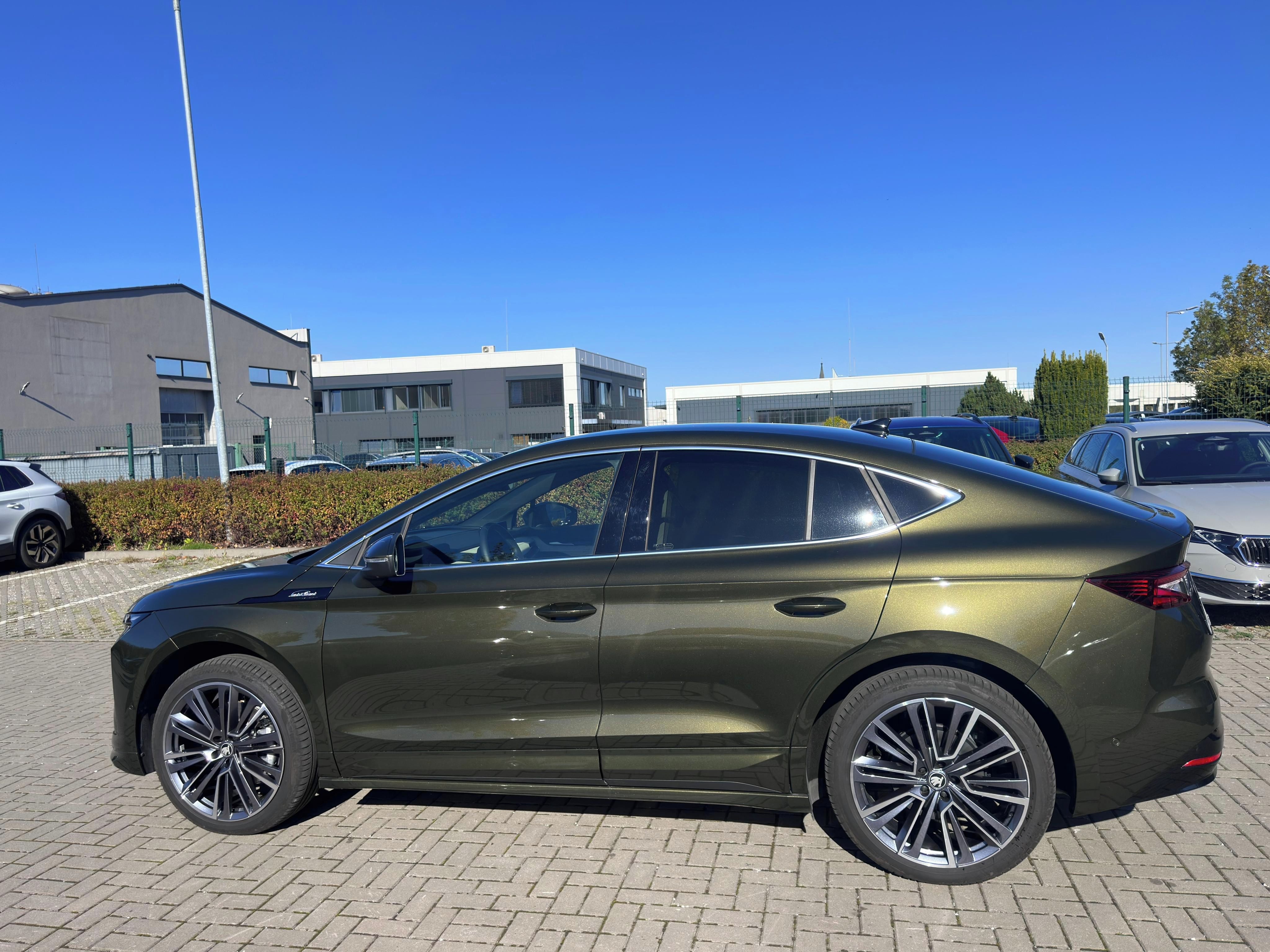 Škoda Enyaq Coupé, L&K, 85x, 4x4, 210kW, 82kWh - fotka 3