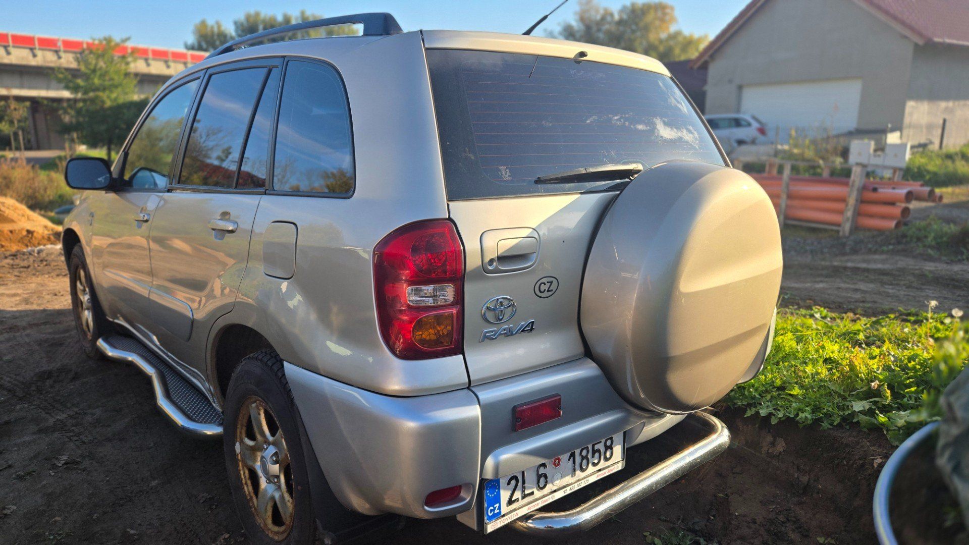Toyota Rav4, 1.majitel, serviska - fotka 3