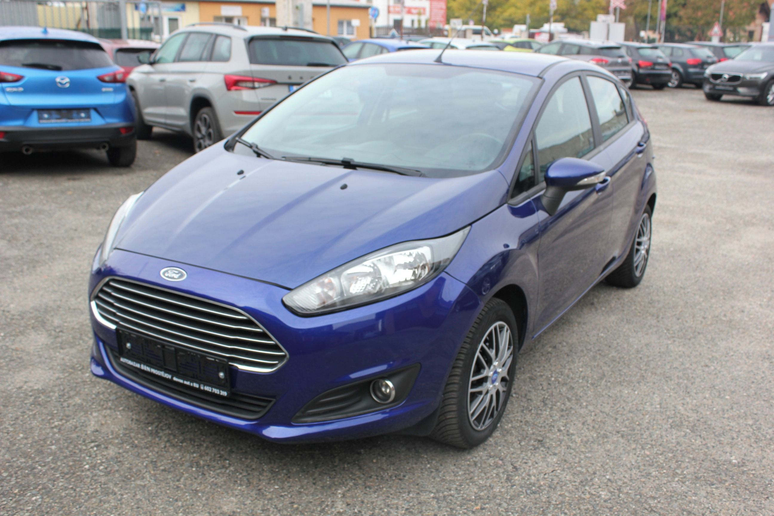 Ford Fiesta, 1.25, VÝHŘEV SKLA, SEDADEL - fotka 3