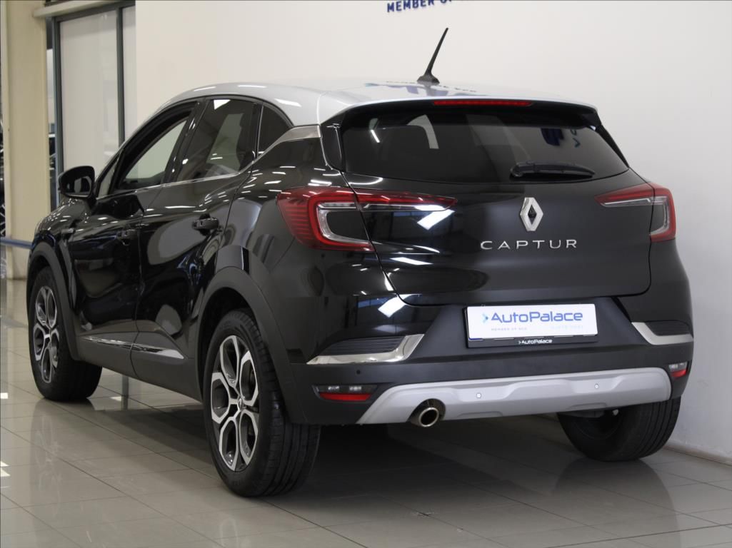 Renault Captur, 1,3 TCe 140k. AT Techno 1.maj. - fotka 3