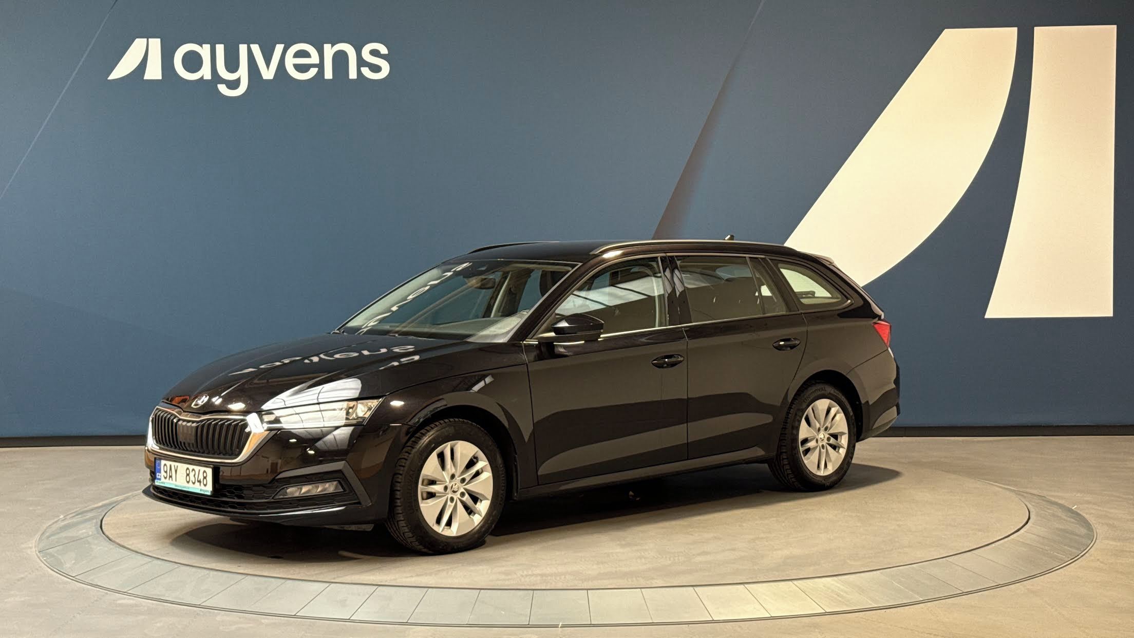 Škoda Octavia, 2.0 TDI 85kW DSG Ambition Comb - fotka 4