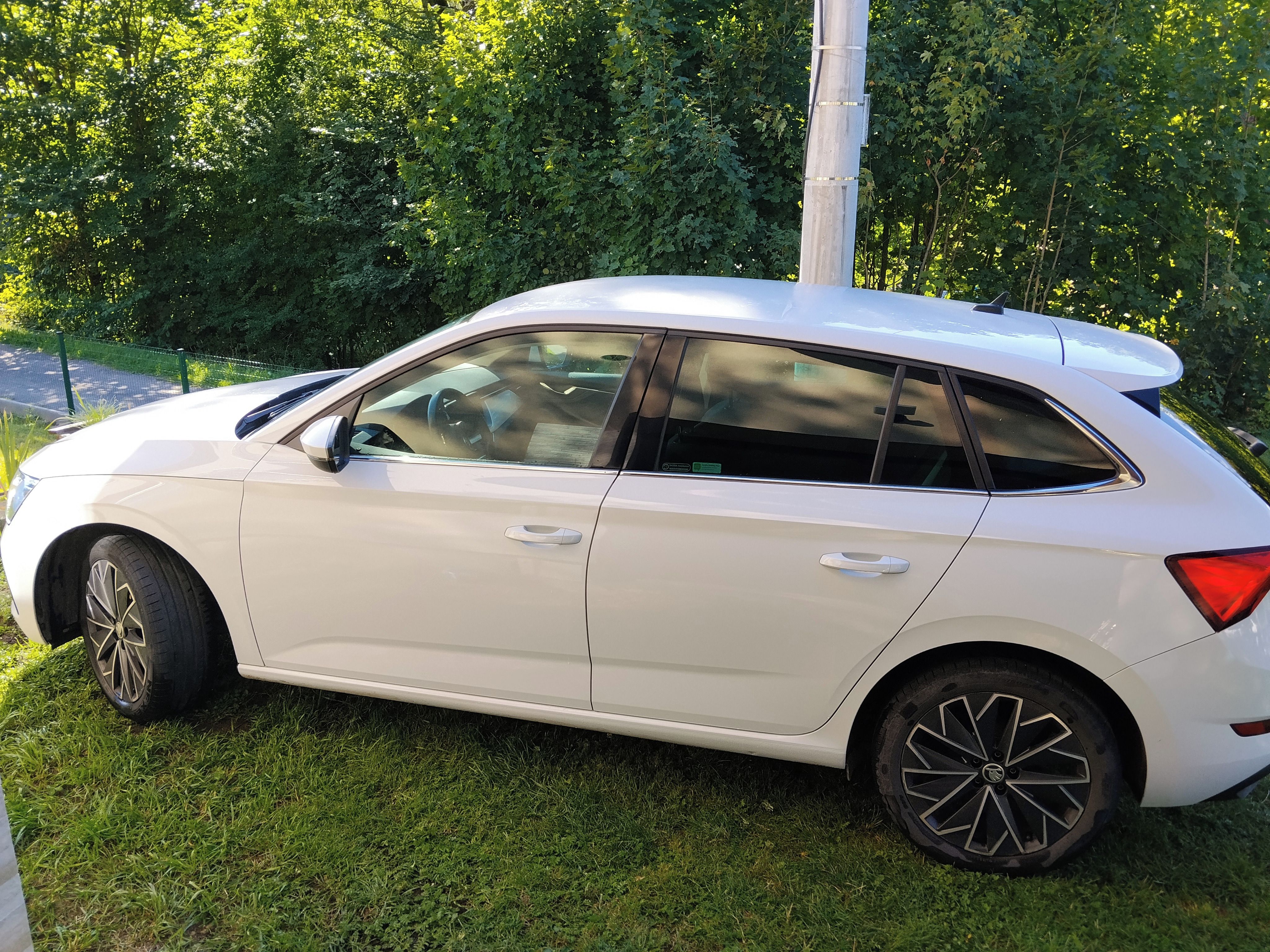 Škoda Scala, 1.0 TSI style - fotka 2