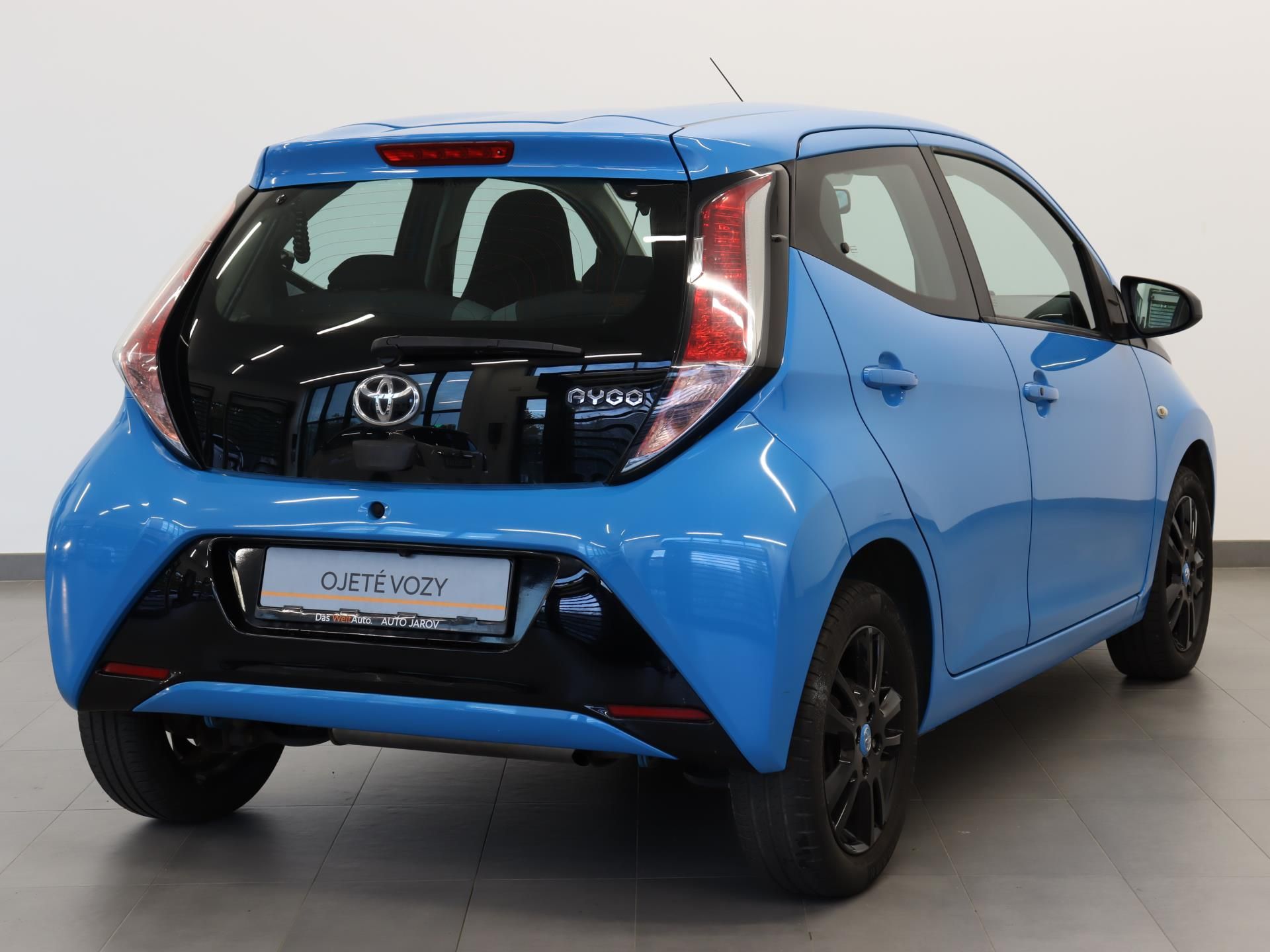 Toyota Aygo, 1,0 VVT-i x-cite - fotka 2