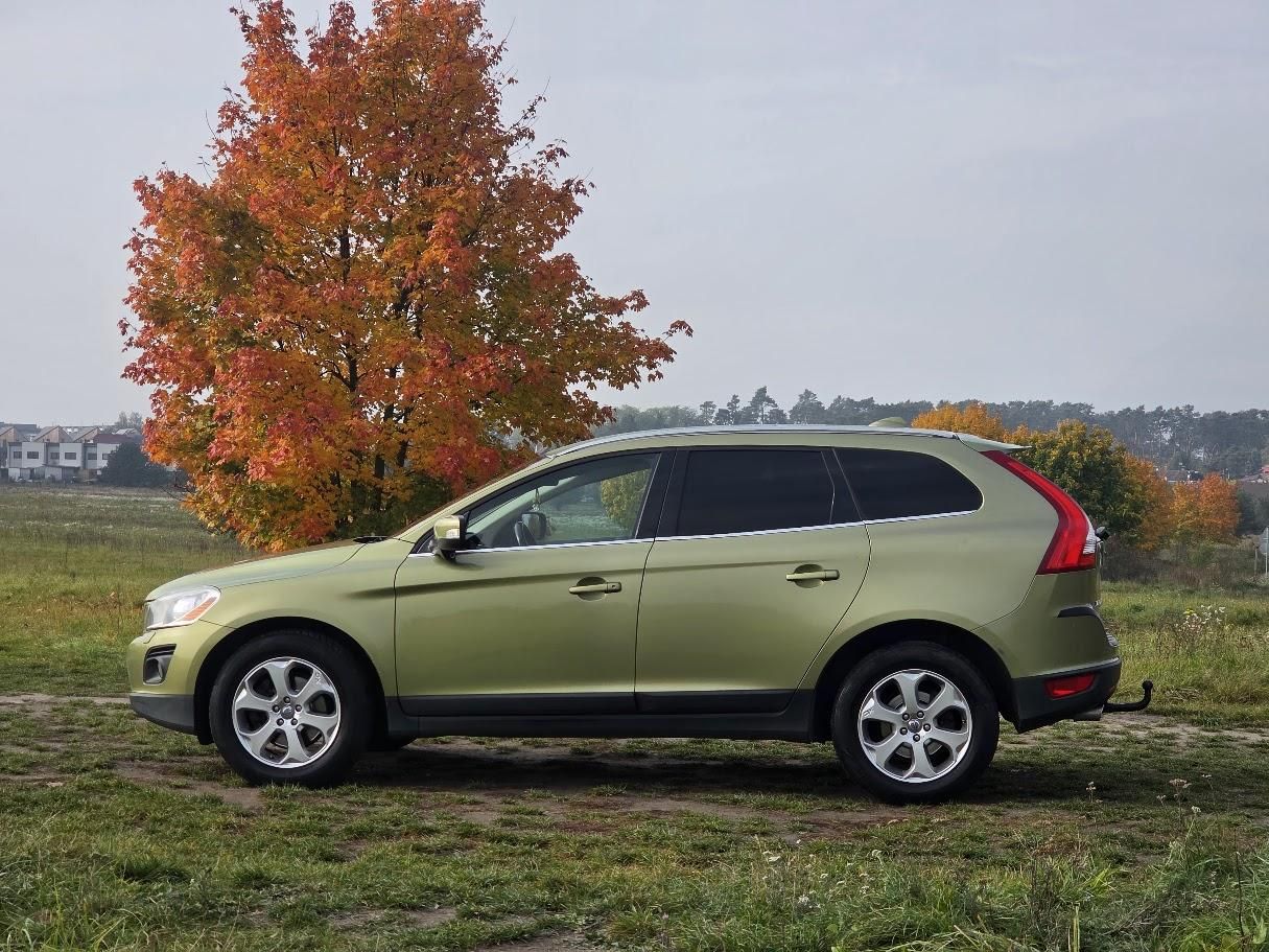 Volvo XC60, 2,4 D5-151KW-AWD- AUTOMAT - fotka 6