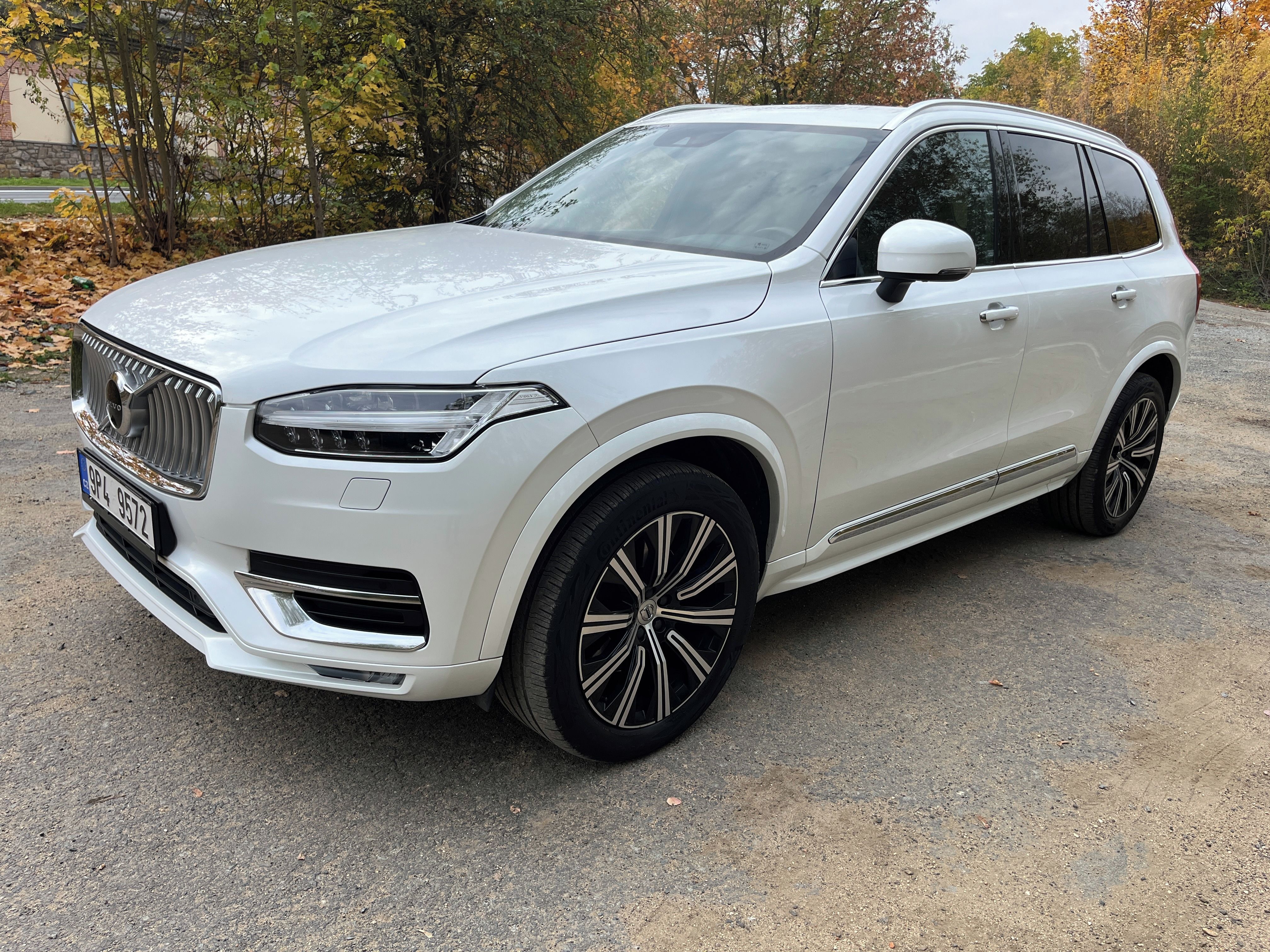Volvo XC90, B5 AWD Inscription 173kw TOP - fotka 2