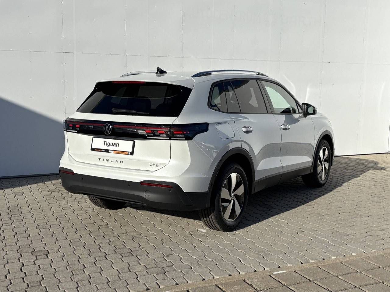 Volkswagen Tiguan, Family 7DSG mHEV 1,5eTSI - fotka 2