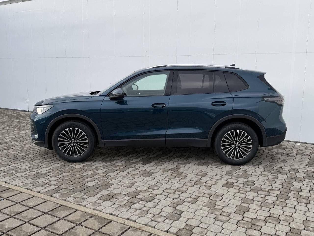Volkswagen Tiguan, Family 7DSG mHEV 1,5eTSI - fotka 3
