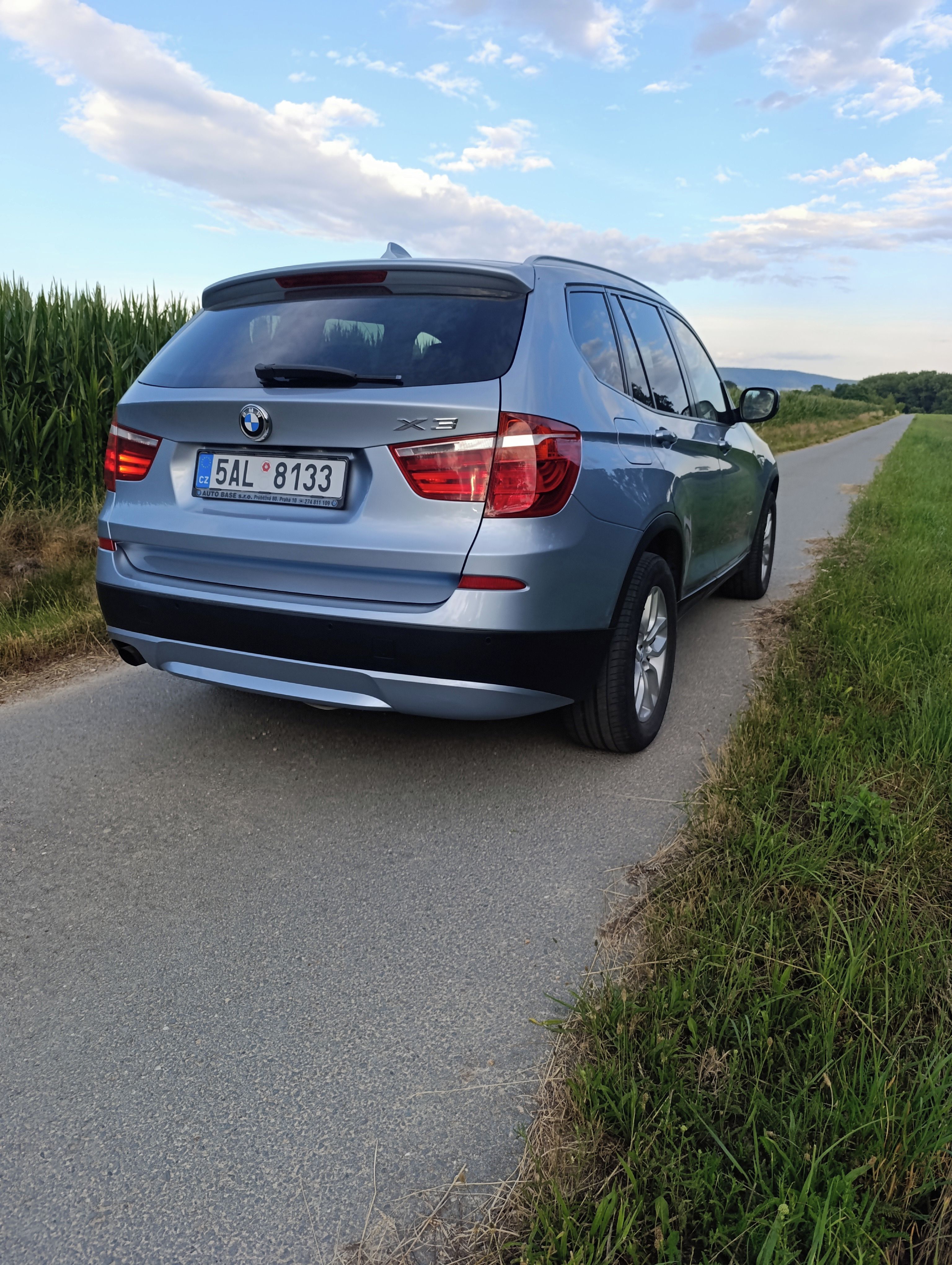 BMW X3, BMW X3 F25 2L 135kw xDrive 4x4 - fotka 5