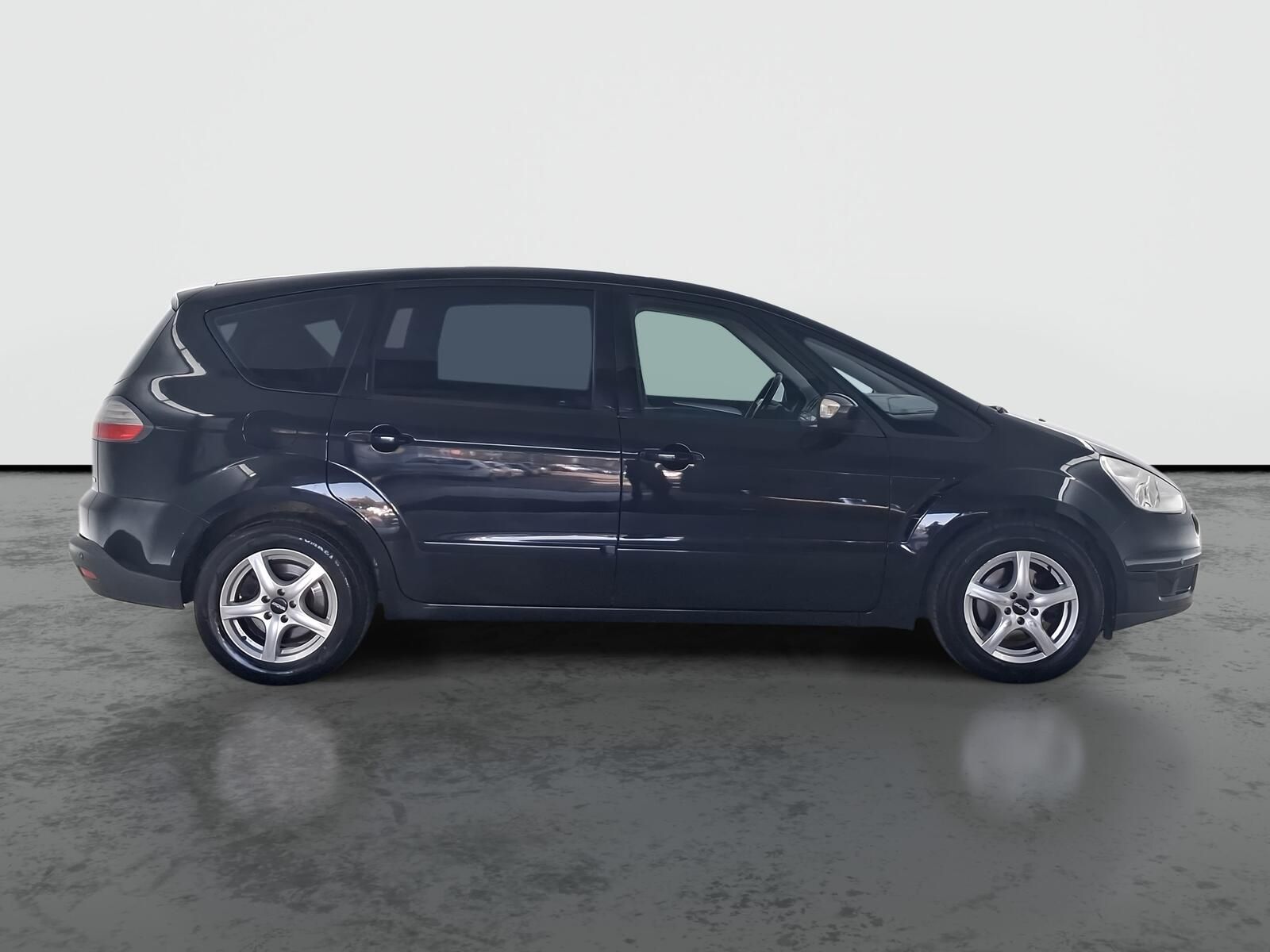 Ford S-MAX, 2.0 TDCi, po STK - fotka 6