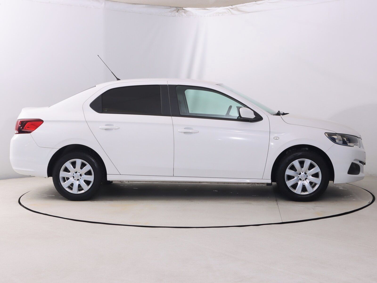 Peugeot 301, 1.2 PureTech, Serv.kniha - fotka 6