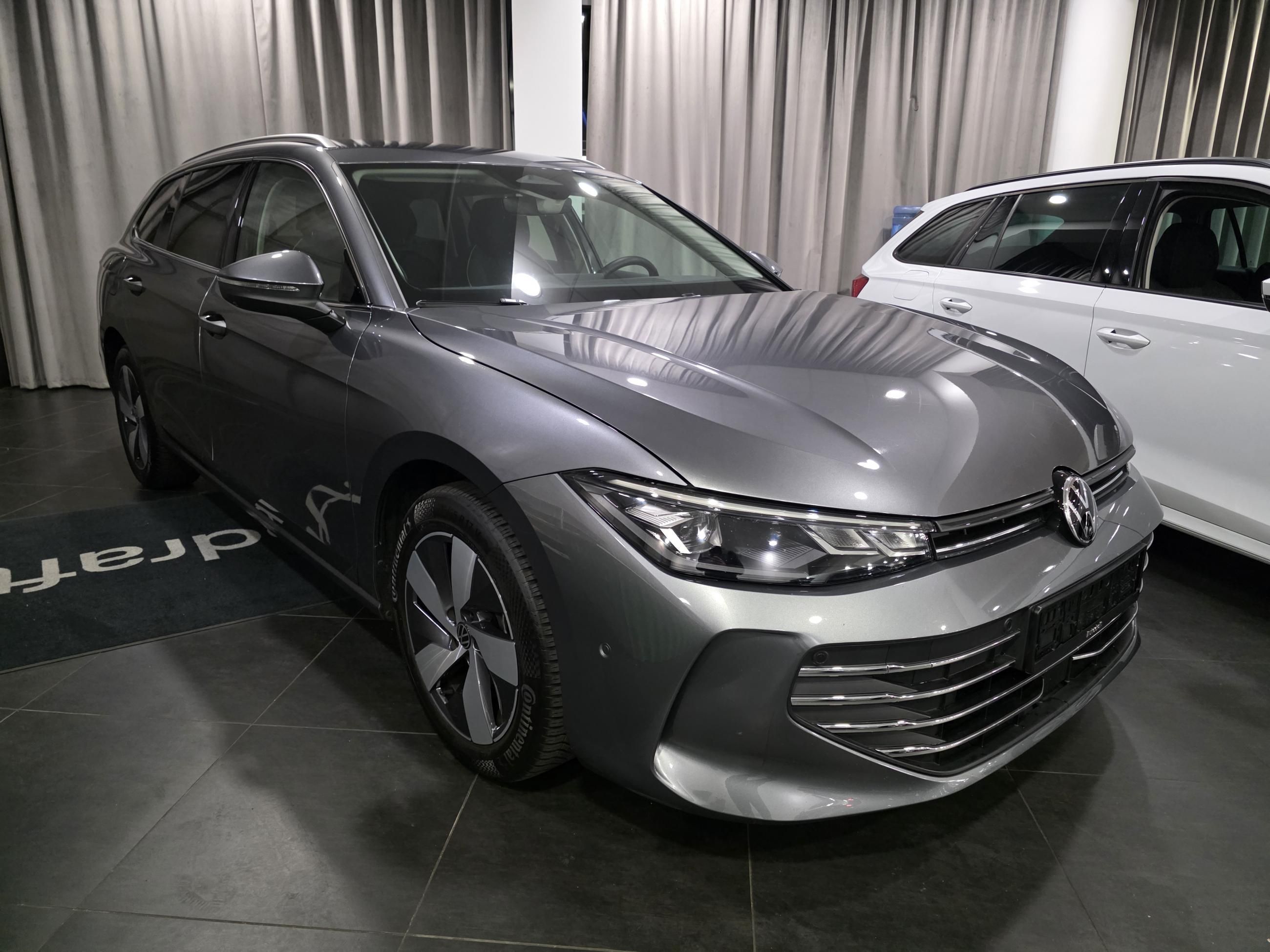 Volkswagen Passat, 2.0 TDI 110kW DSG / Tažné