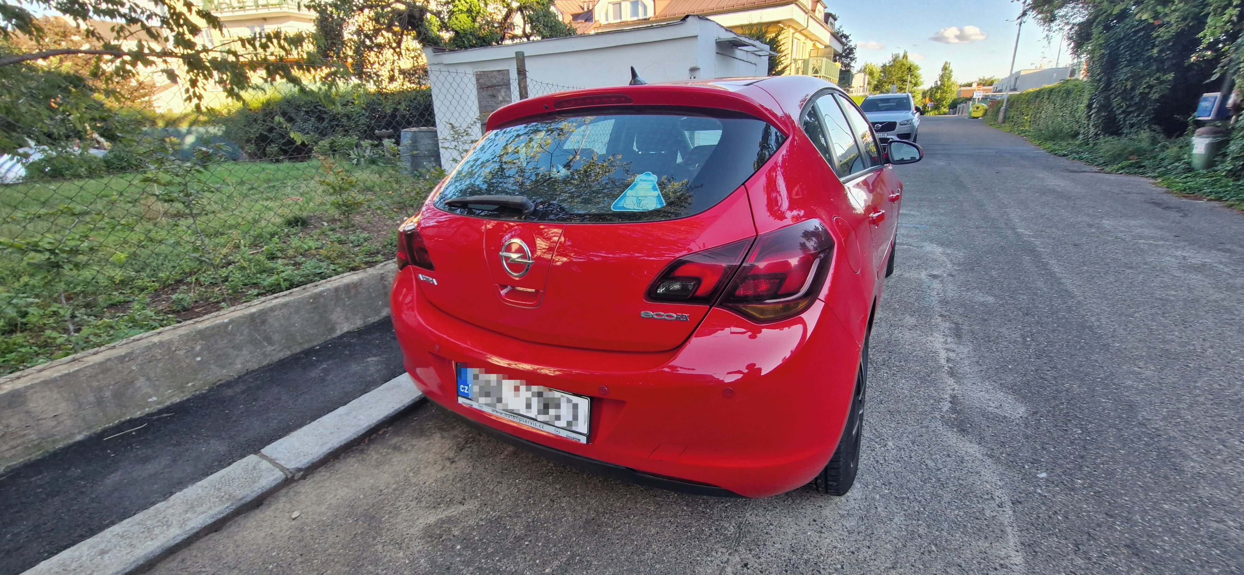 Opel Astra, 1.3 DT- skvělá výbava - fotka 4