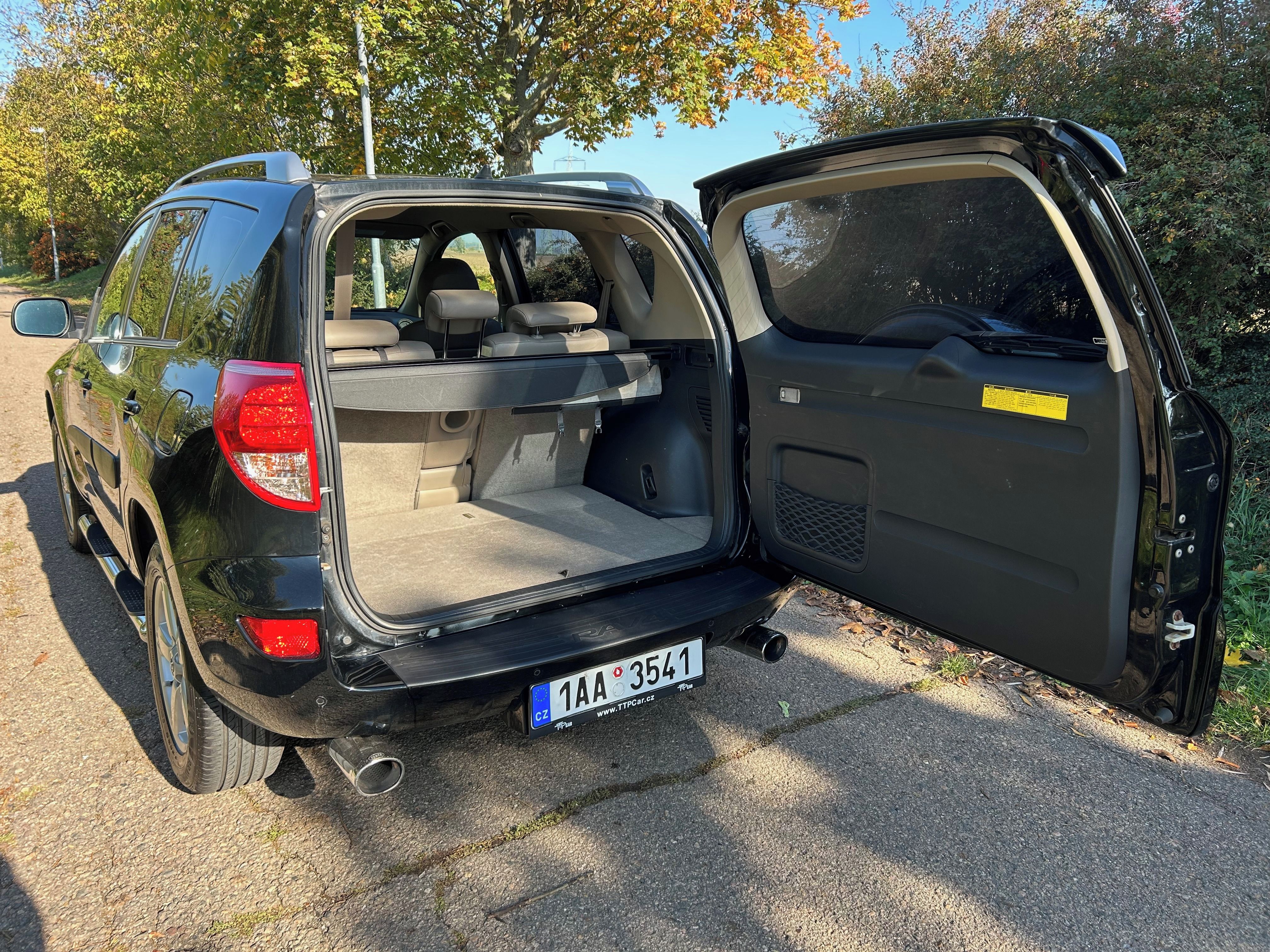 Toyota Rav4, Toyota RAV4 2.0 - fotka 6