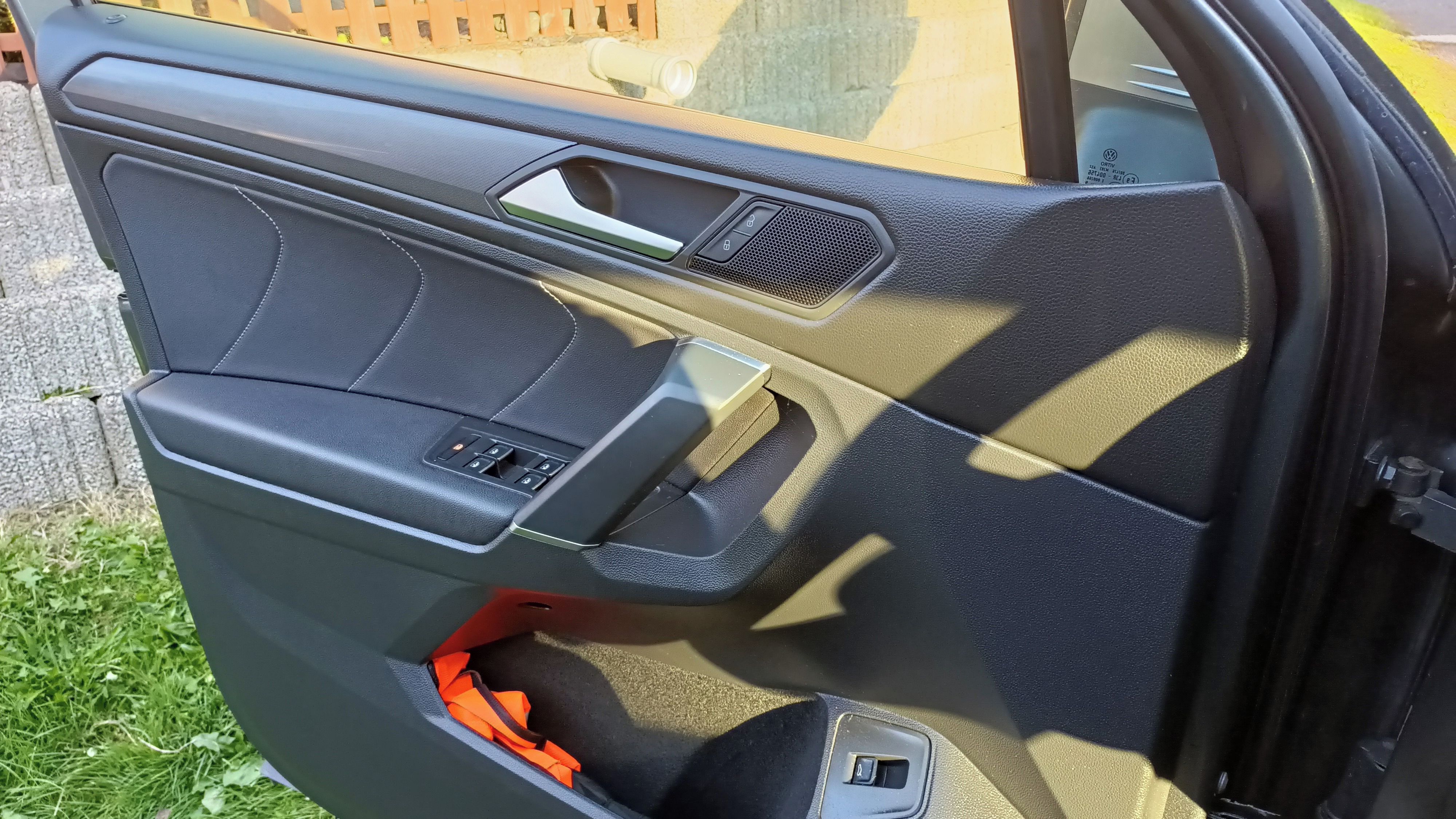 Volkswagen Tiguan - fotka 4
