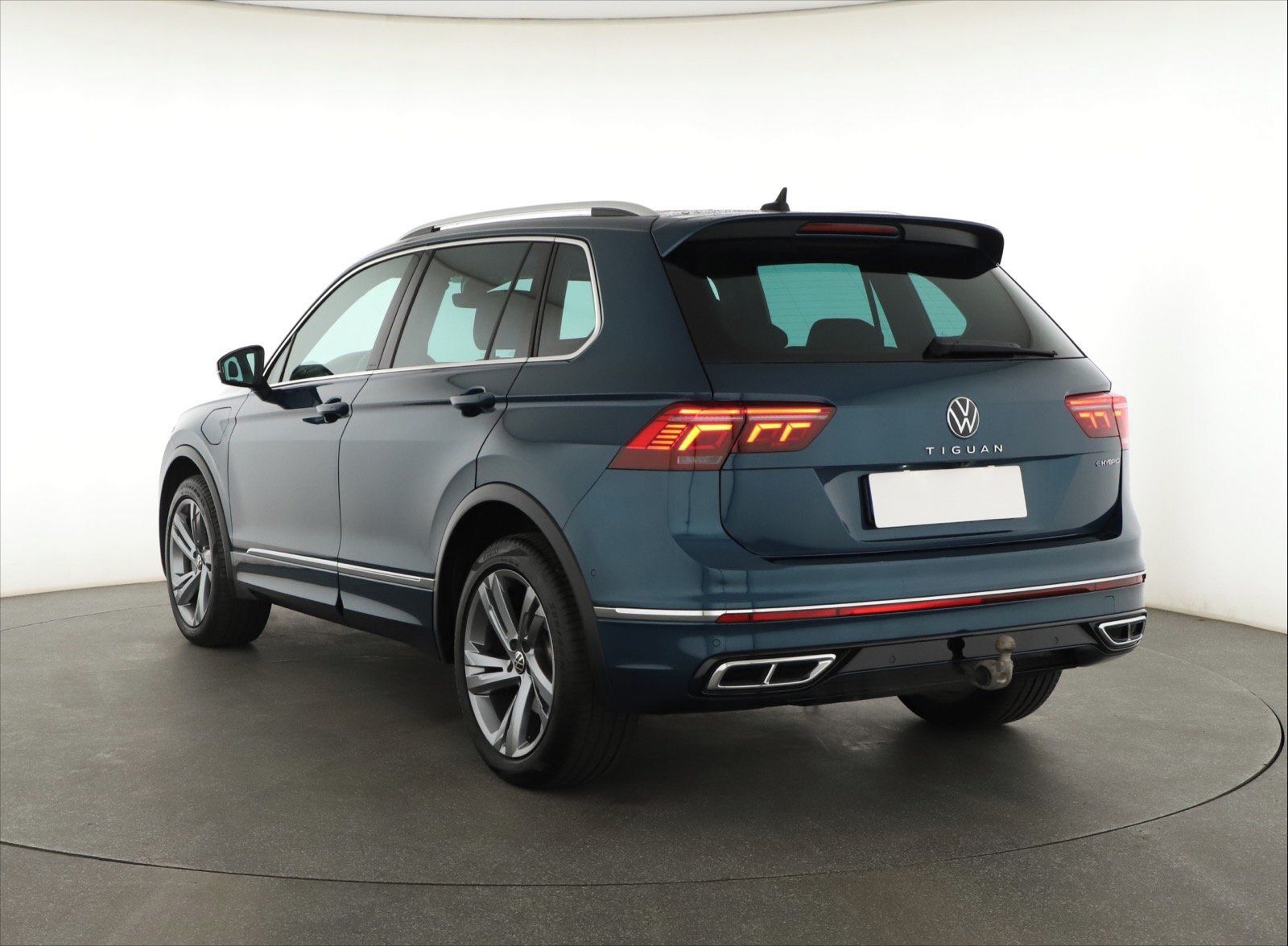 Volkswagen Tiguan, 1.4 TSI eHybrid, R-Line - fotka 4