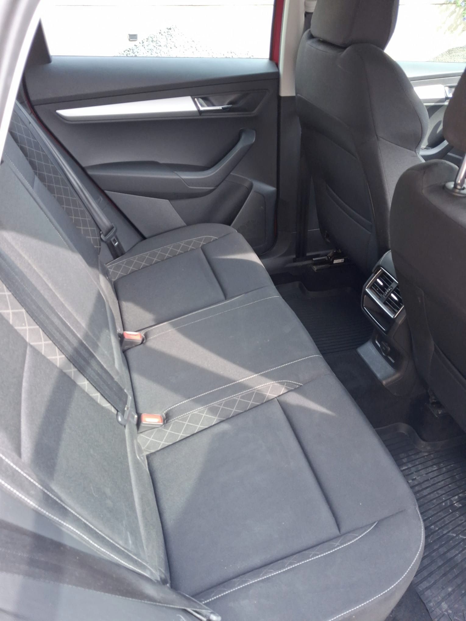 Škoda Karoq, 2.0 TDI 110kw - fotka 4