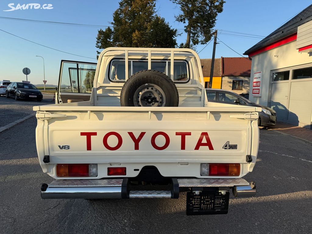 Toyota Land Cruiser, fotka 9