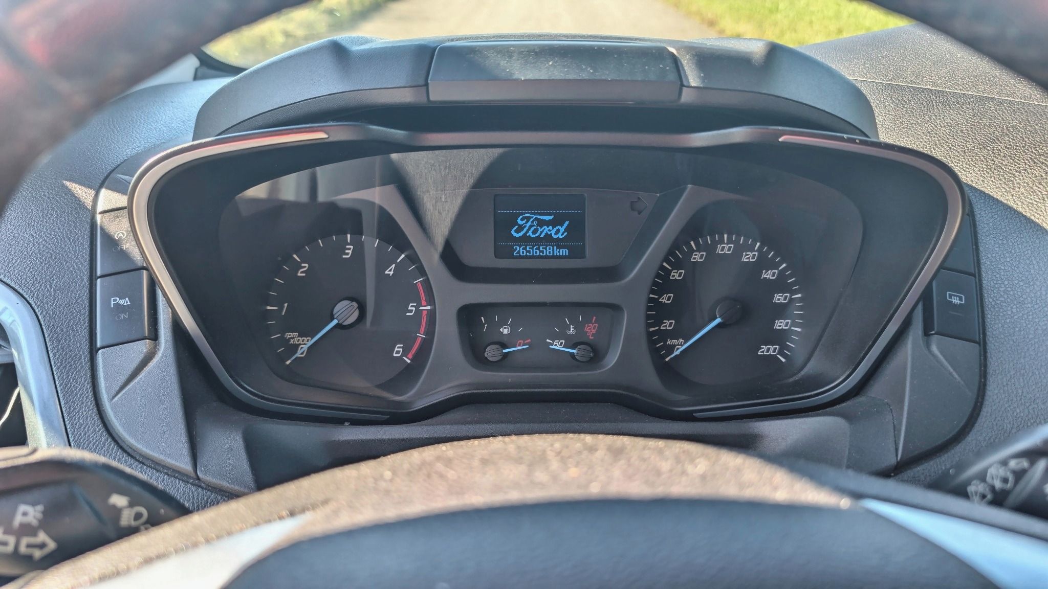Ford Tourneo Custom, 2.2 TDCi Titanium L2 114 kW ČR - fotka 5