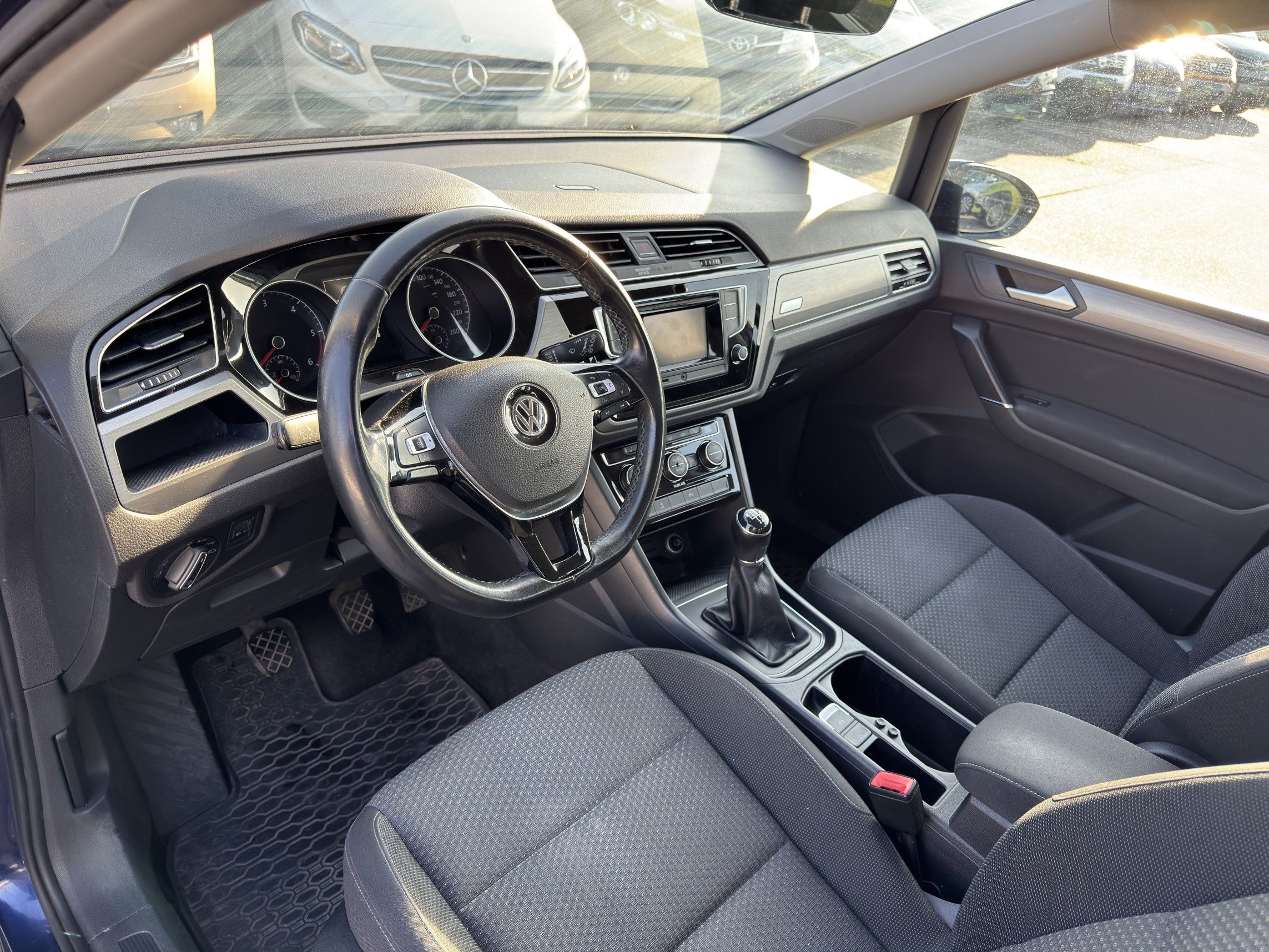 Volkswagen Touran, 1.6 TDi 81 kW - fotka 5