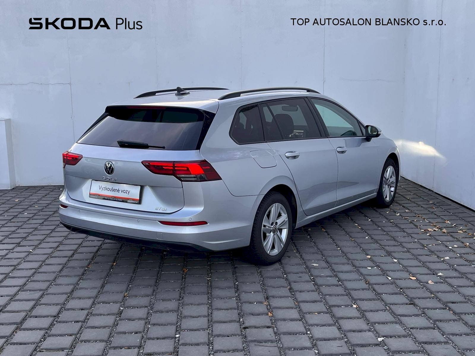Volkswagen Golf, 1.5 TSI 110kW DSG Variant Life - fotka 2