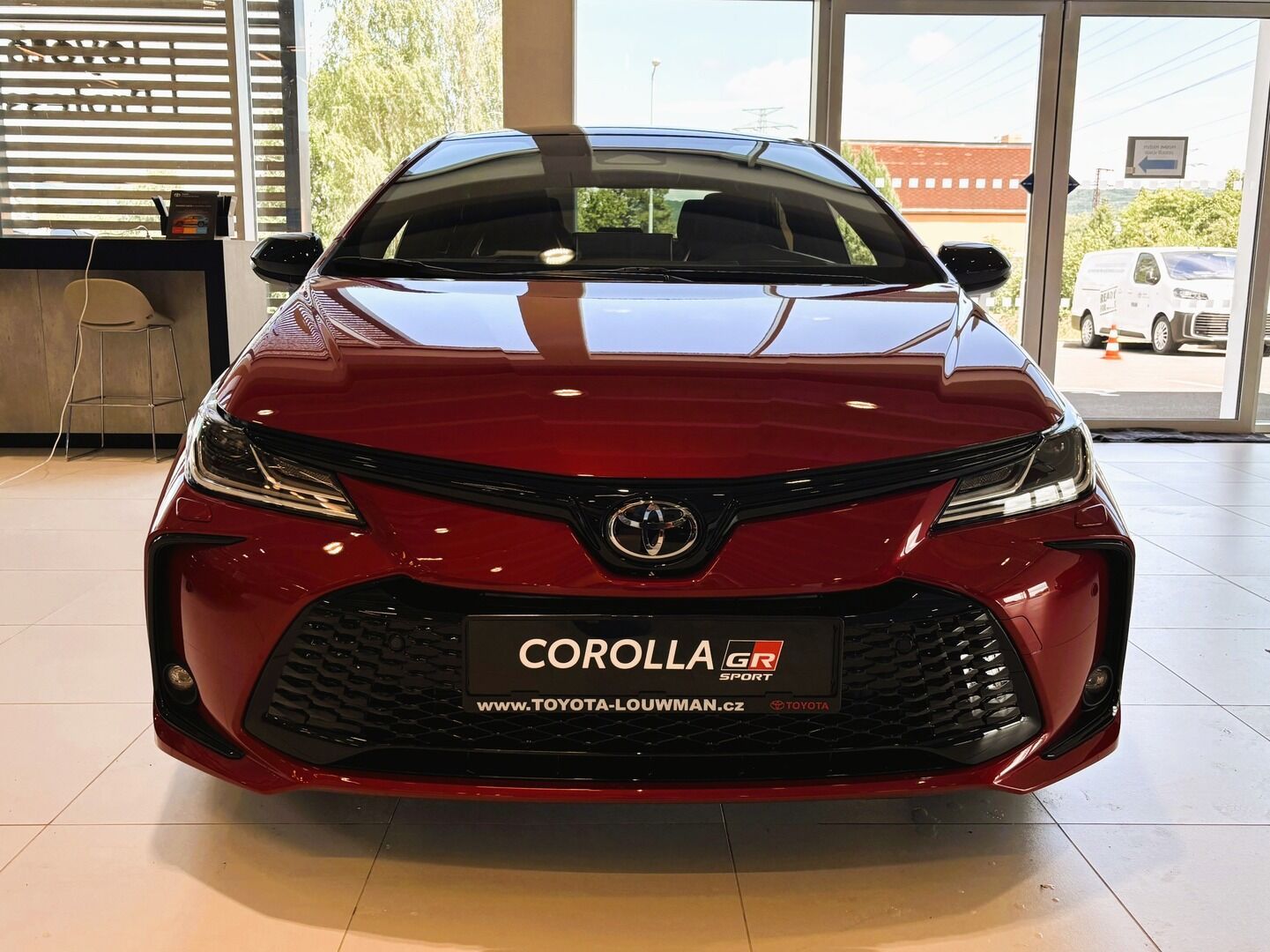 Toyota Corolla, 1,8 SD GR Sport - fotka 2