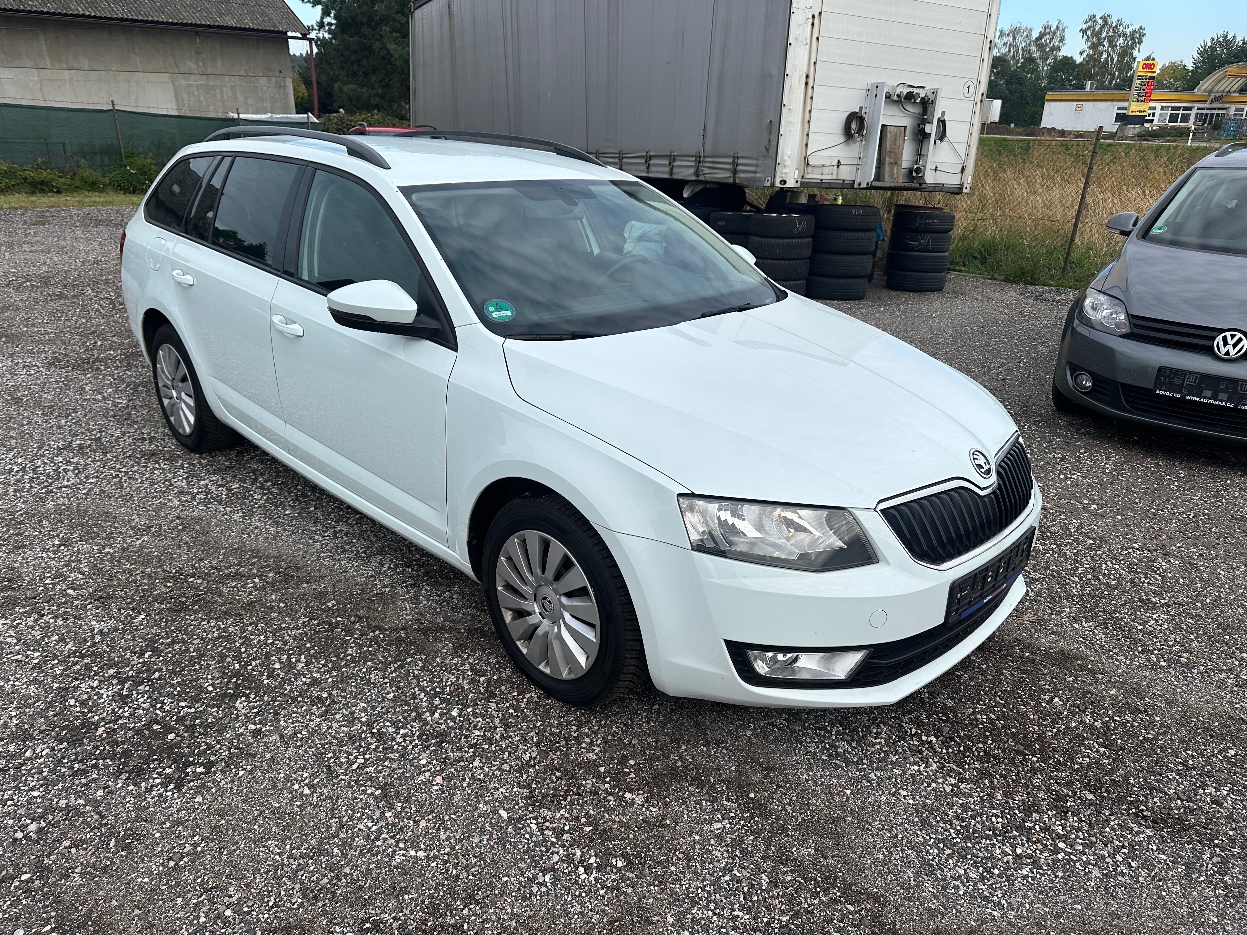 Škoda Octavia, COMBI-1.2TSI-77KW-6KVALT