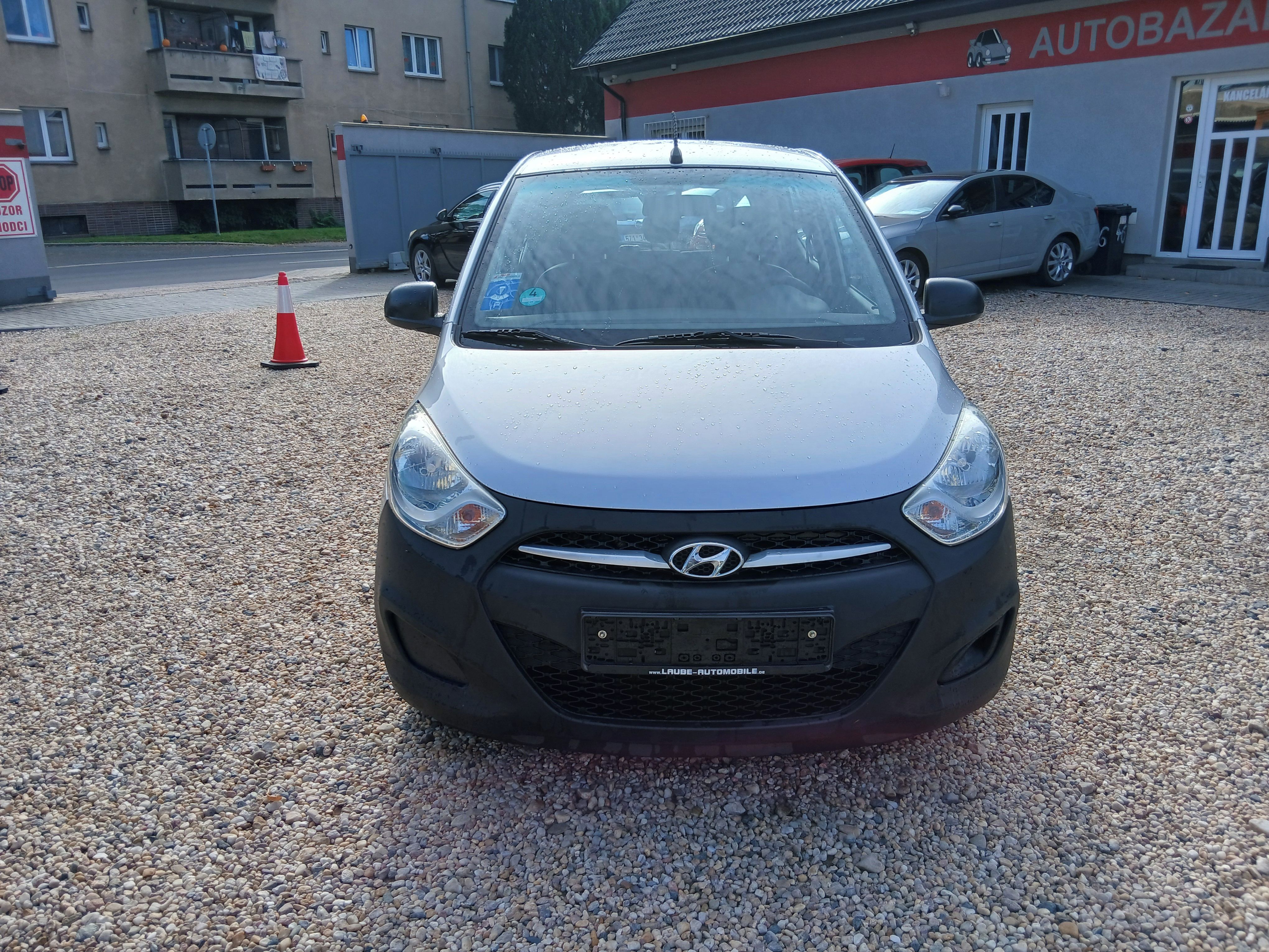 Hyundai i10, 1.1i 51KW Klimatizace - fotka 2