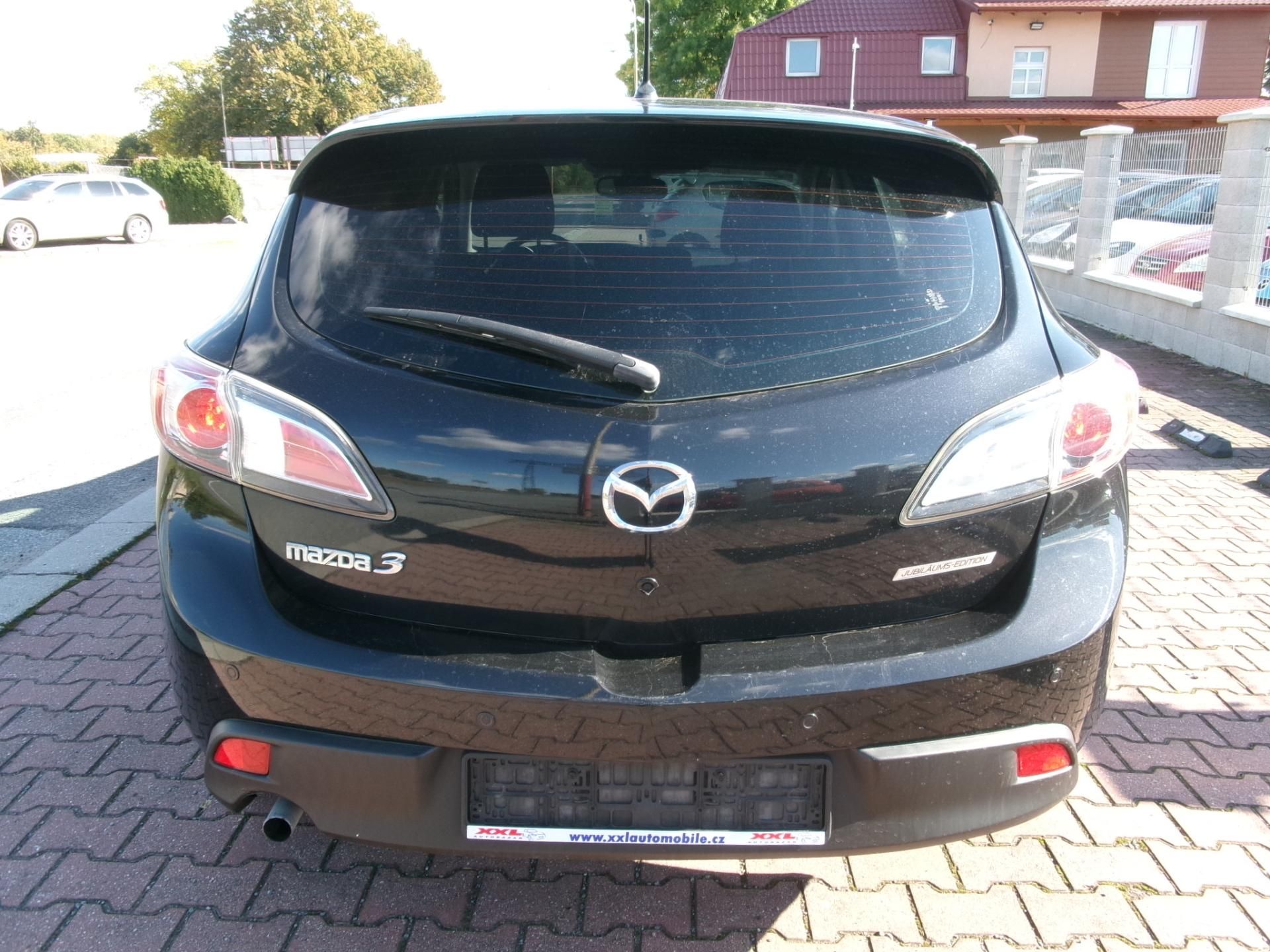 Mazda 3, 1,6 16V AUTOKLIMA 90th EDITION - fotka 6