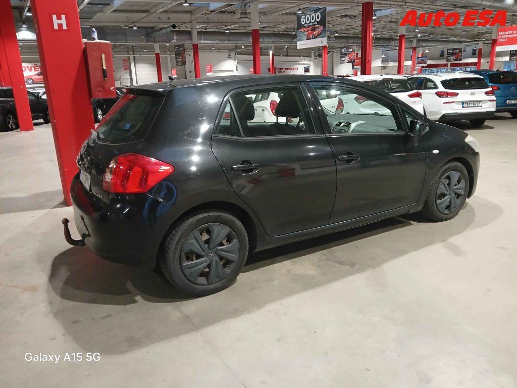 Toyota Auris, 1.6 VVTI - fotka 2