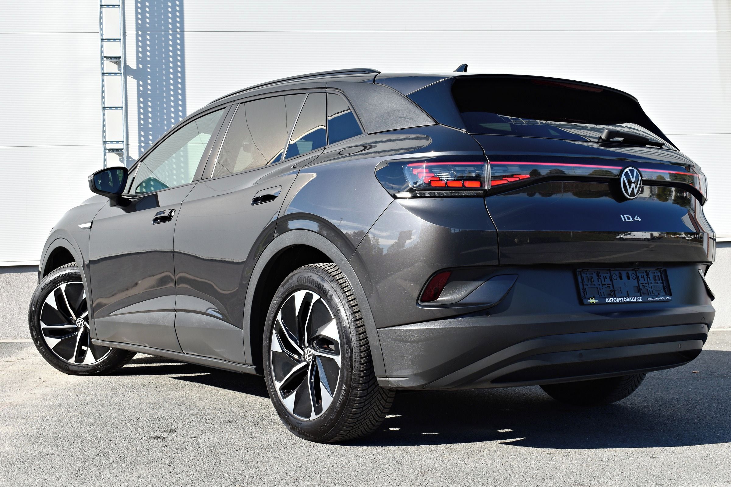 Volkswagen ID.4, Pure 52kWh Matrix ACC Kamera - fotka 6