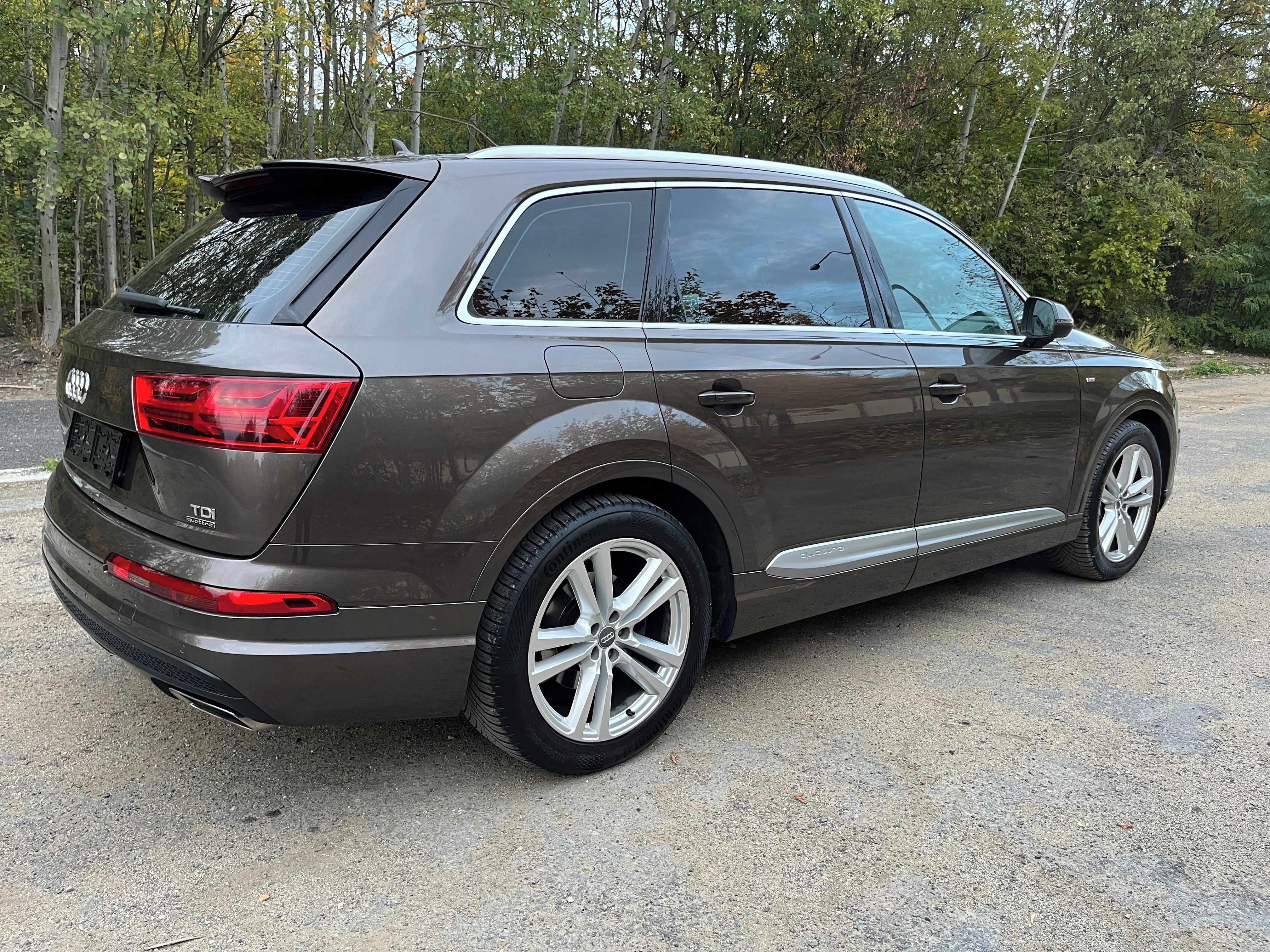 Audi Q7, 3.0Tdi 200kw S-line nové rozv. - fotka 4