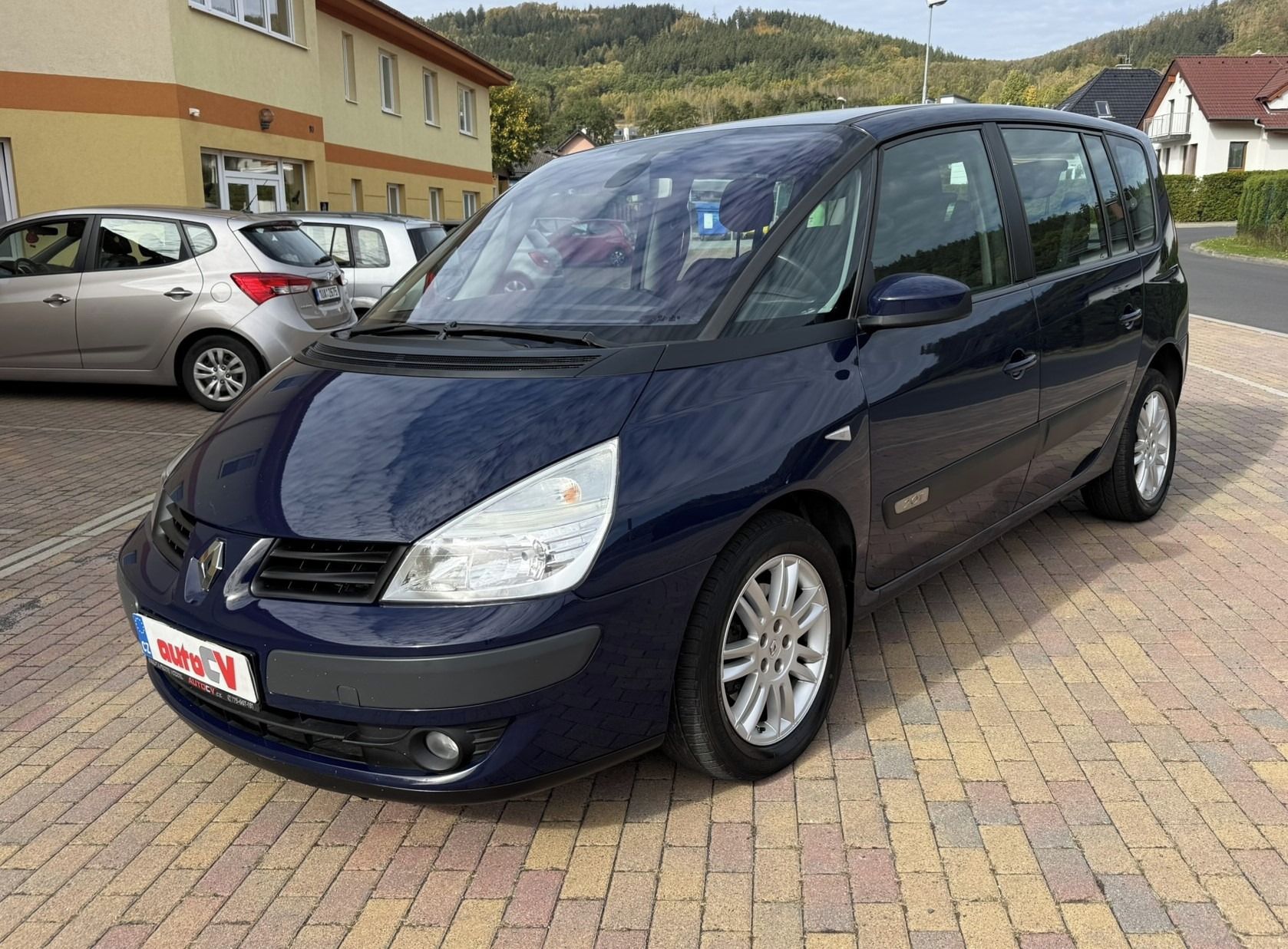 Renault Espace, IV 2.0 T 125kW AUTOMAT - fotka 2
