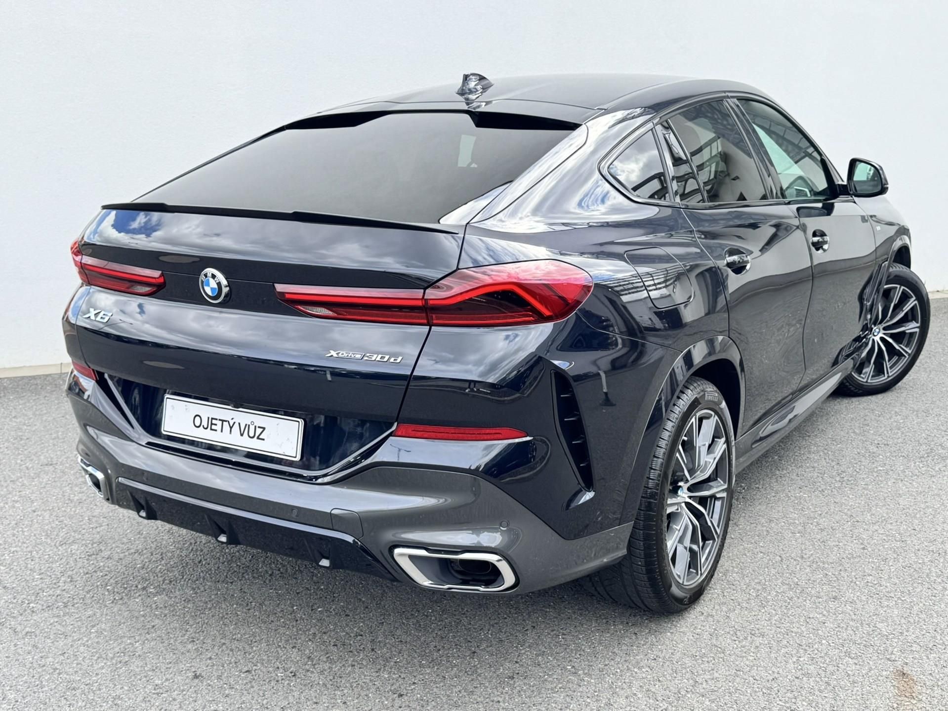 BMW X6, X6 xDrive30d Mpaket - fotka 2