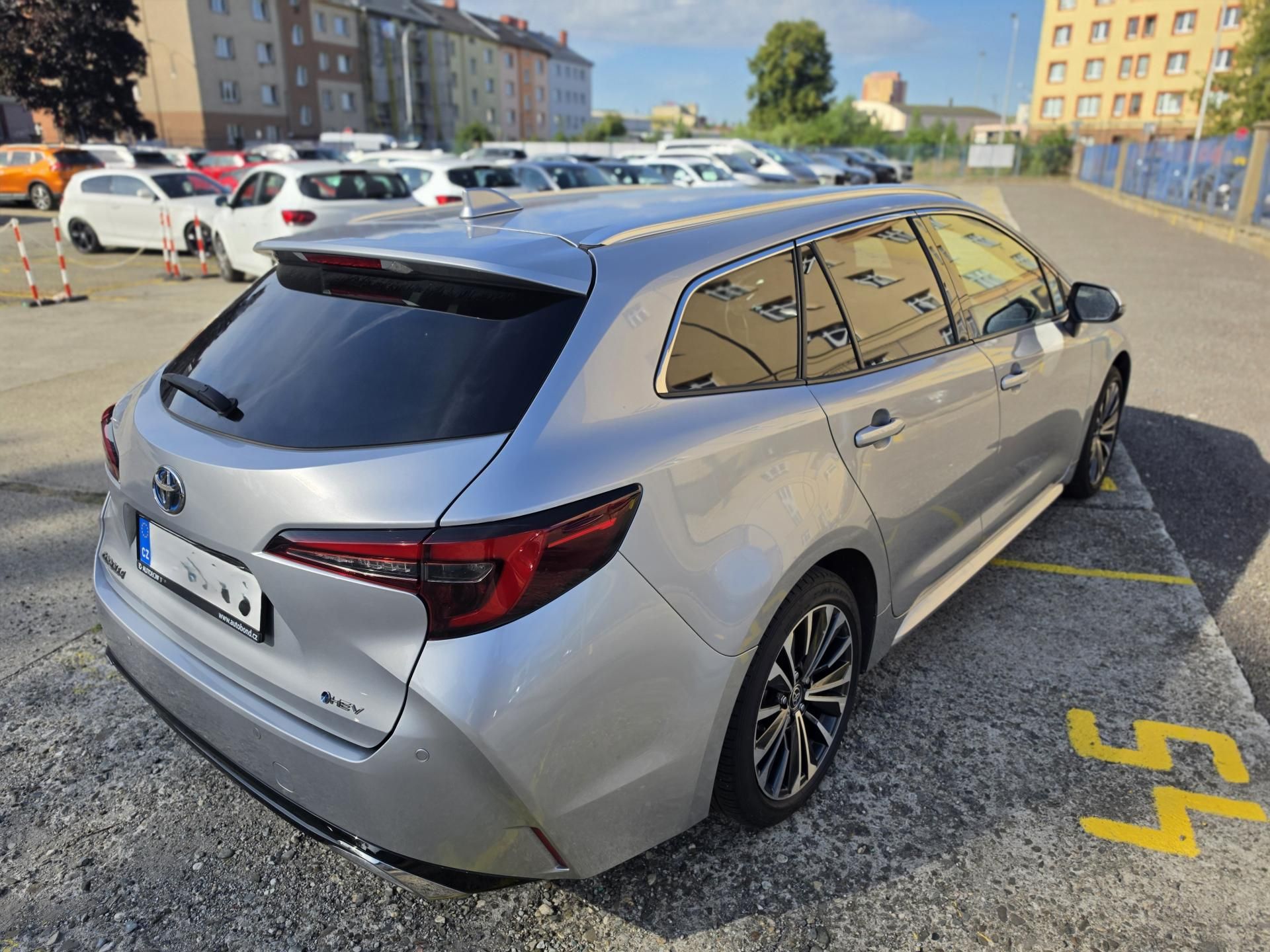Toyota Corolla, Touring Sport Style 1,8 103kW - fotka 5