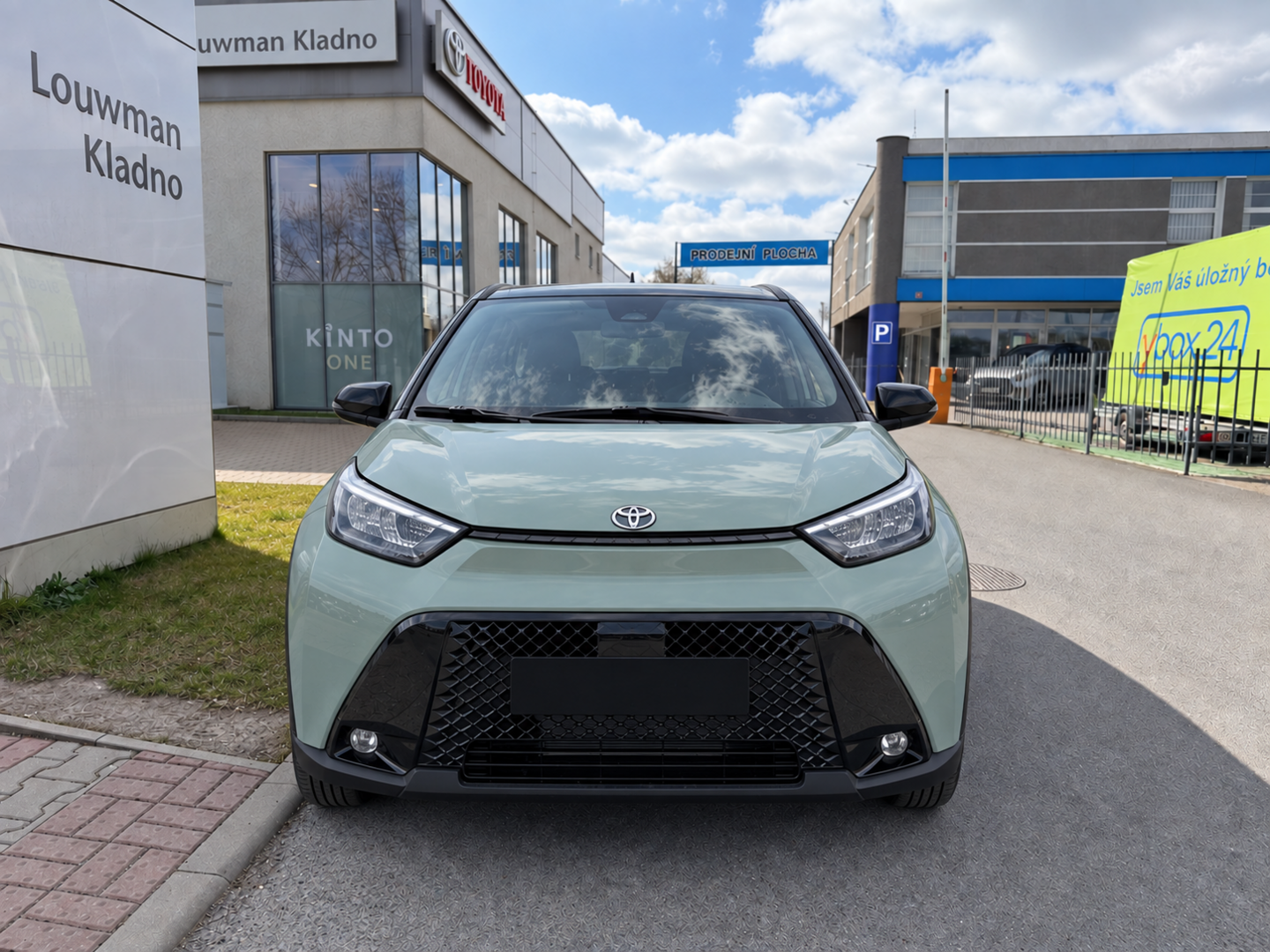 Toyota Aygo, 1.5HEV Style - fotka 2