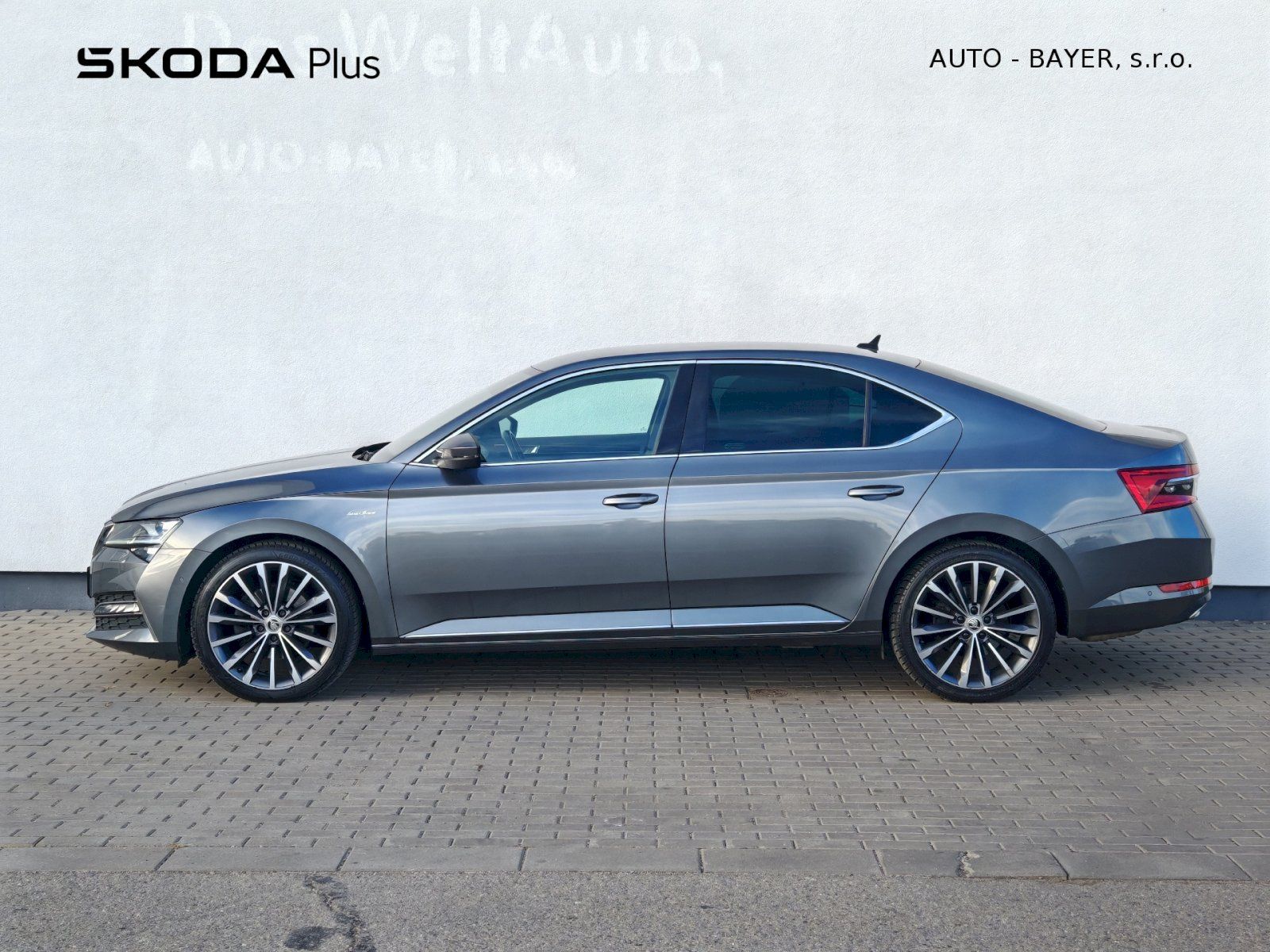 Škoda Superb, 2.0TDi 147kW DSG 4x4 L&K - fotka 3