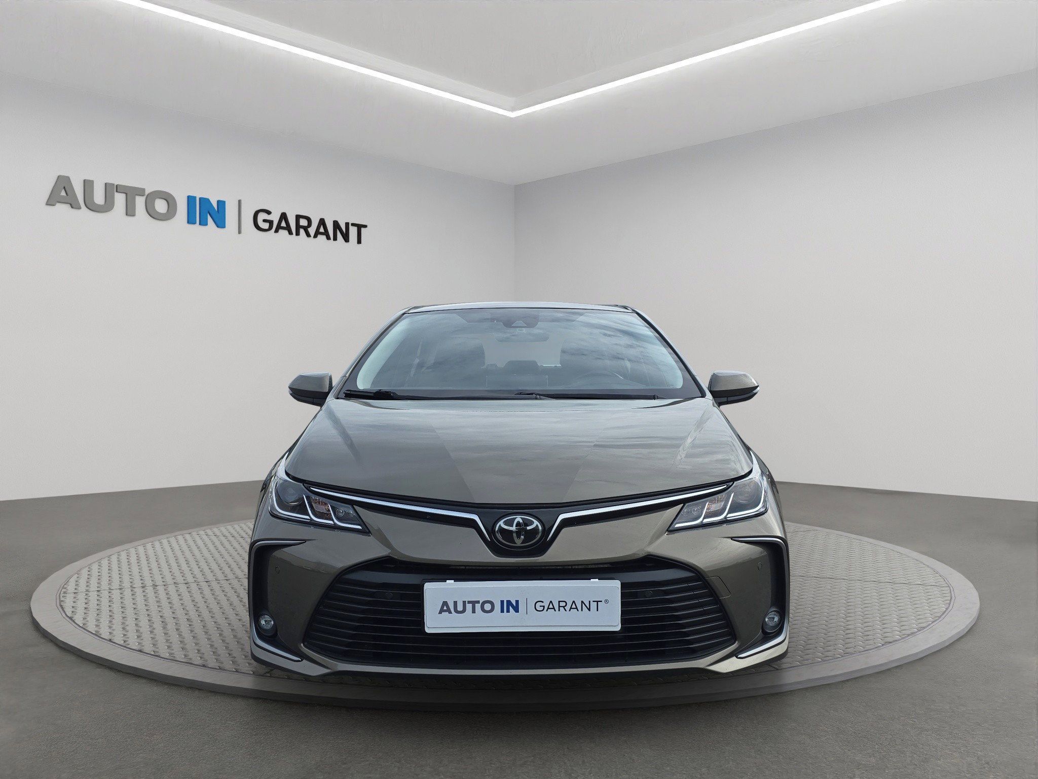 Toyota Corolla, 1.6 VVT-i 97kW, Serv. kniha - fotka 2