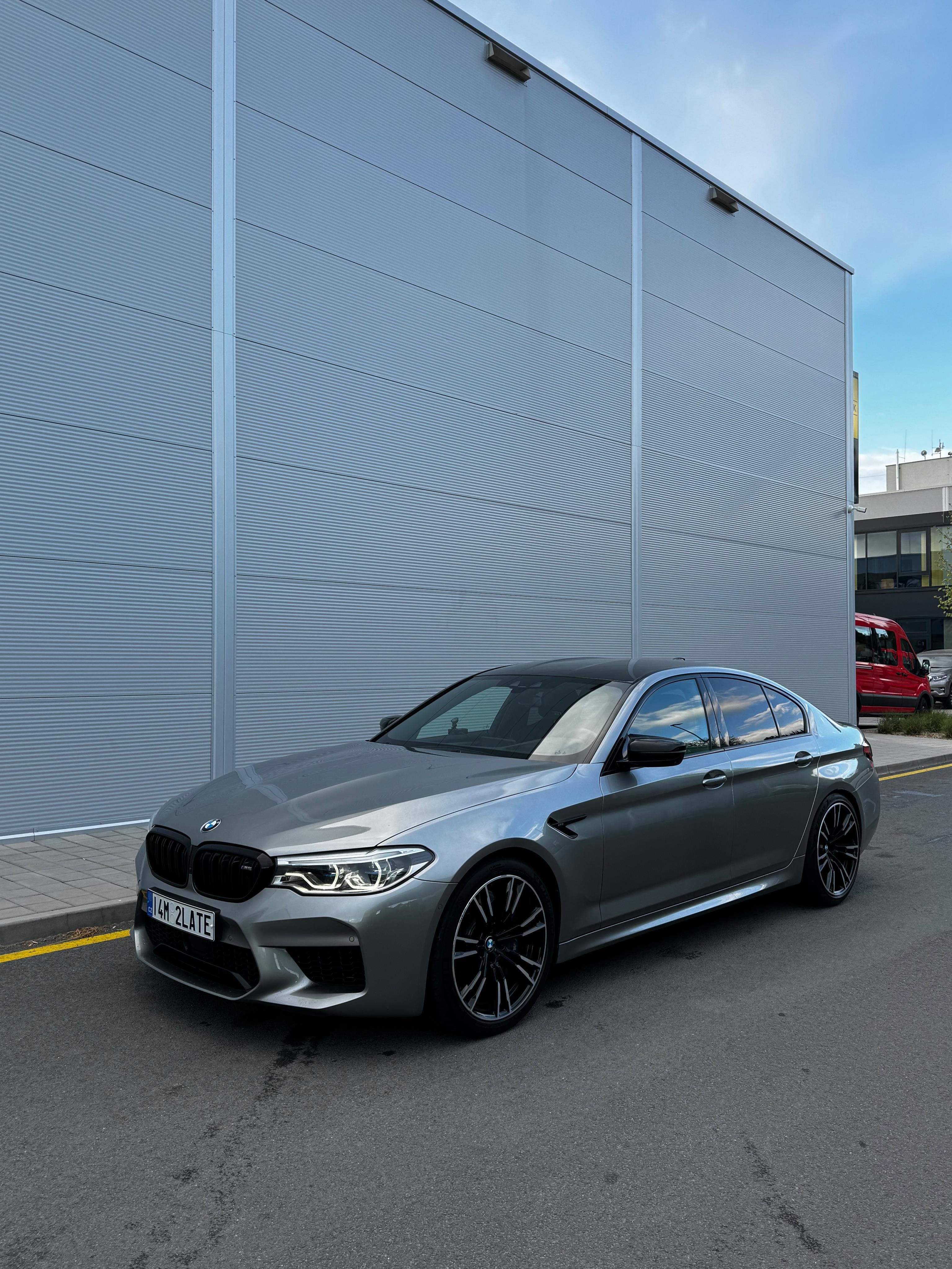 BMW M5, Competition F90, motor 77tis