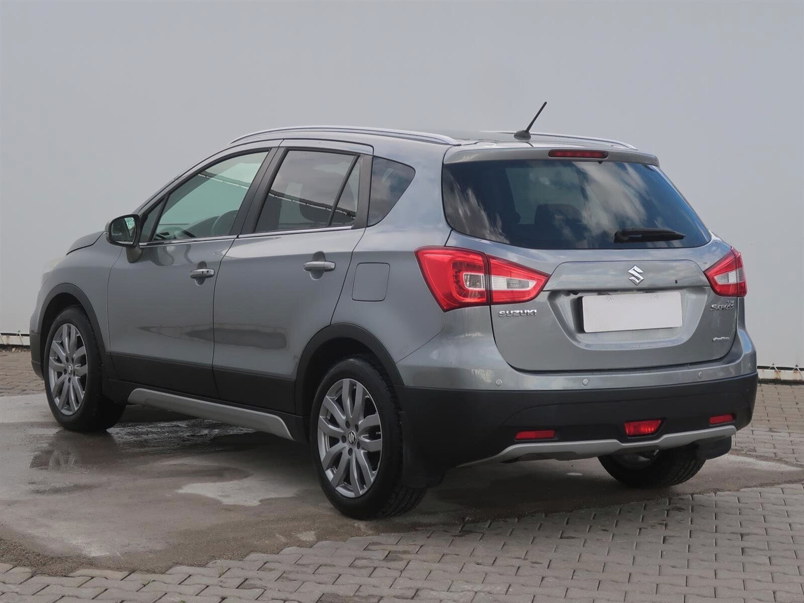 Suzuki SX4 S-Cross, 1.4 BoosterJet, 4X4, Automat - fotka 4