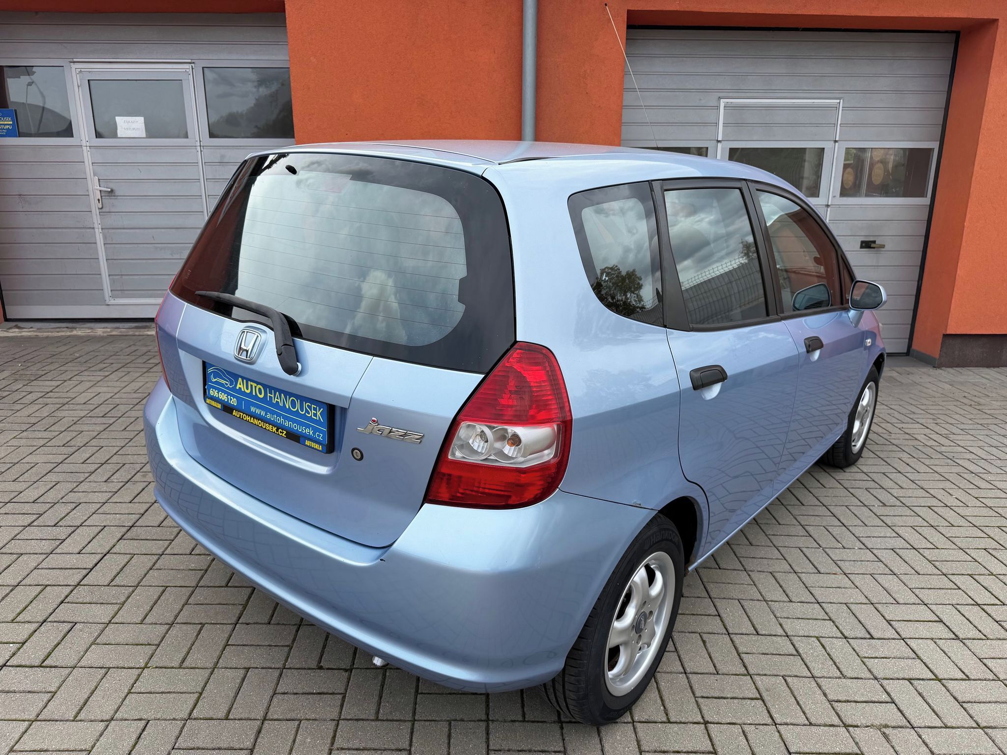 Honda Jazz, 1.3i 63KW 2.maj.,nová TK - fotka 2