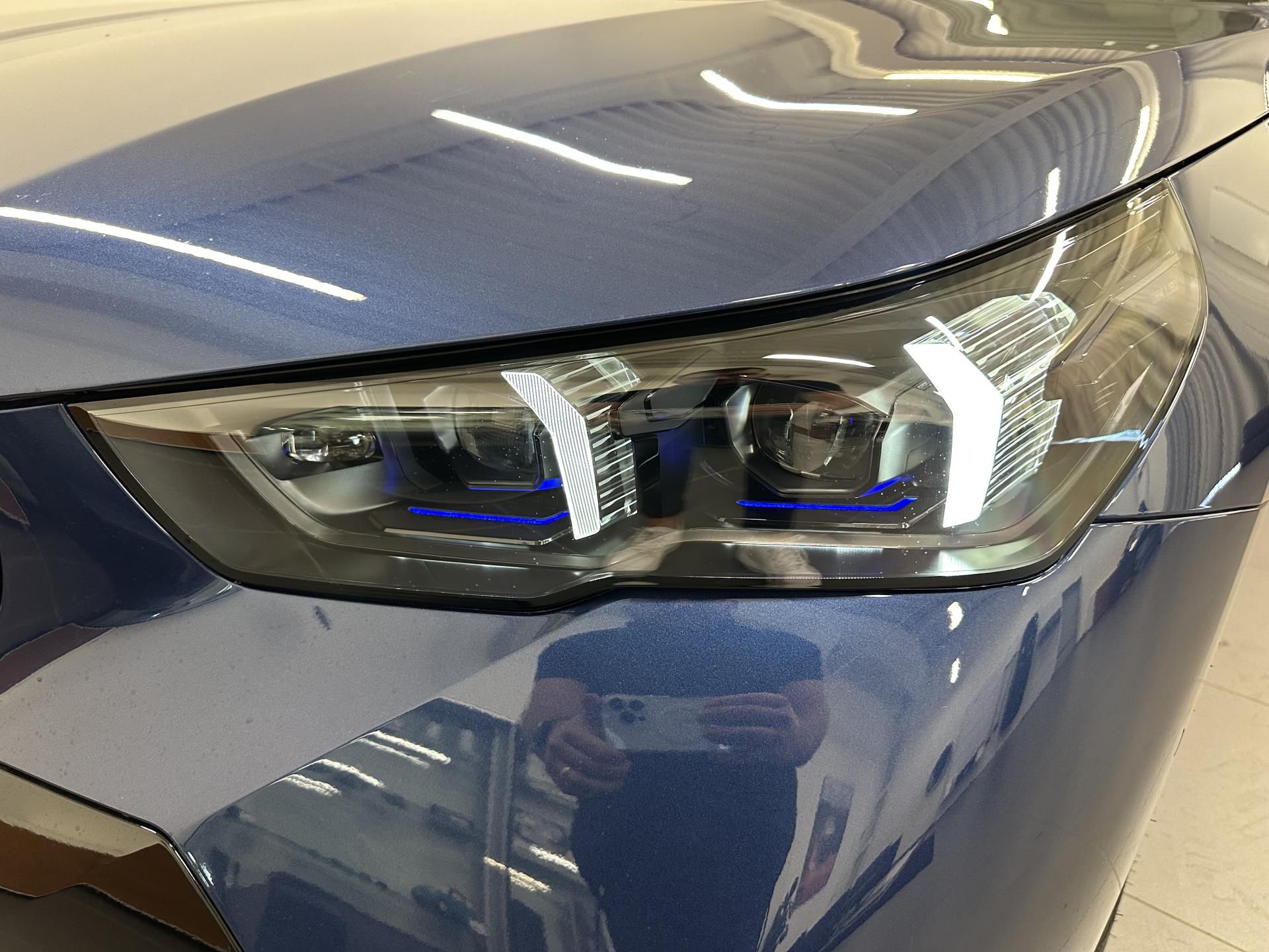 BMW Řada 5, 540d xDrive Touring - fotka 4