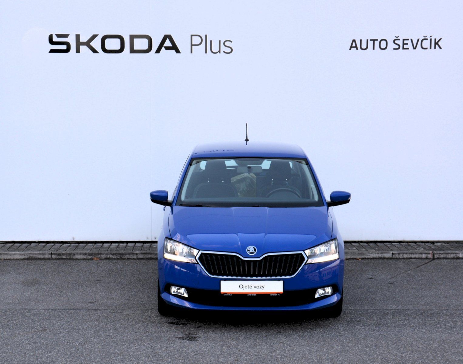 Škoda Fabia, 1.0 MPI 44 KW Ambition PLUS 12 - fotka 4