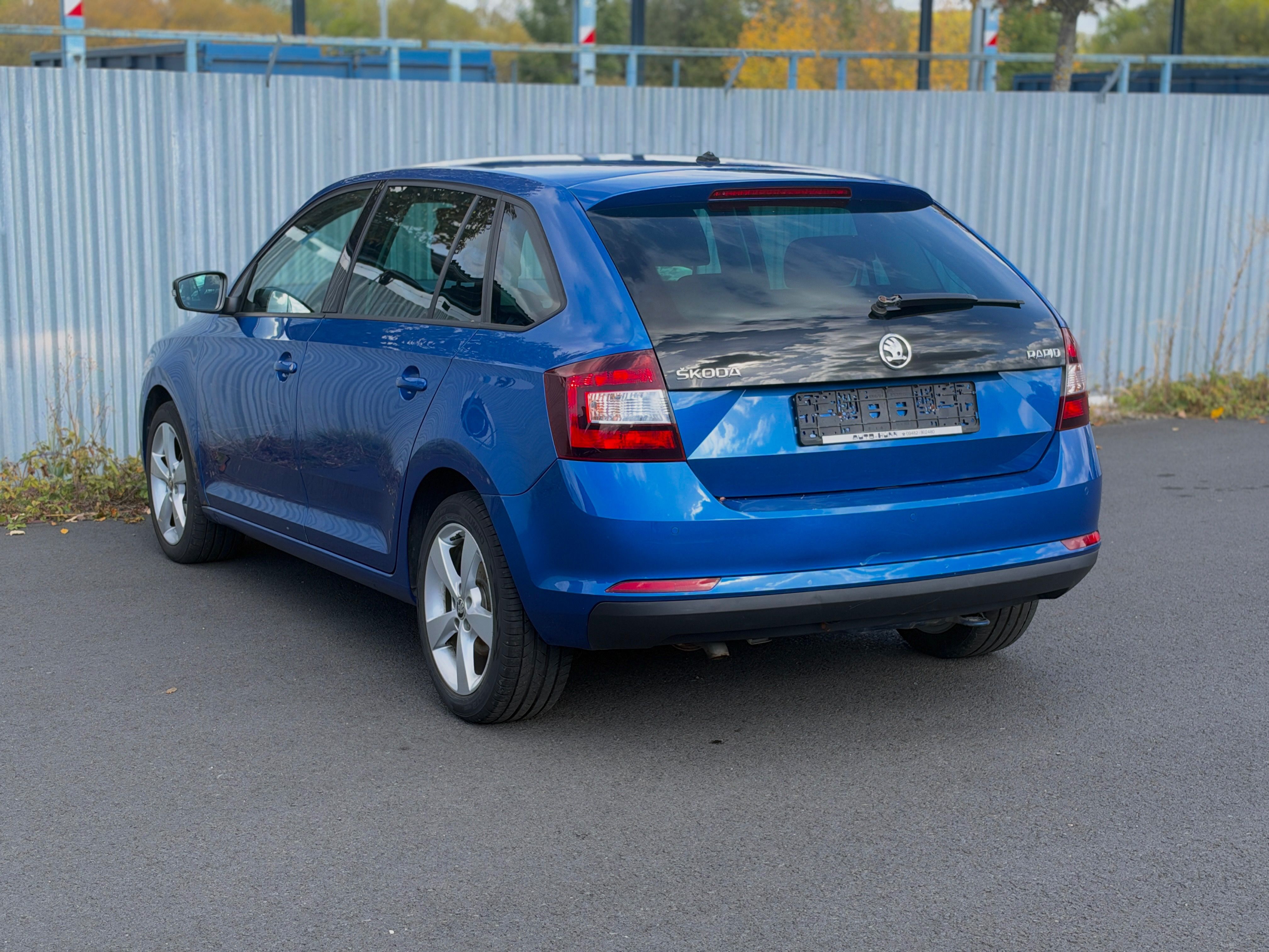 Škoda Rapid, 1.2TSI/VÝHŘEV/SENZORY/TAŽNÉ - fotka 4