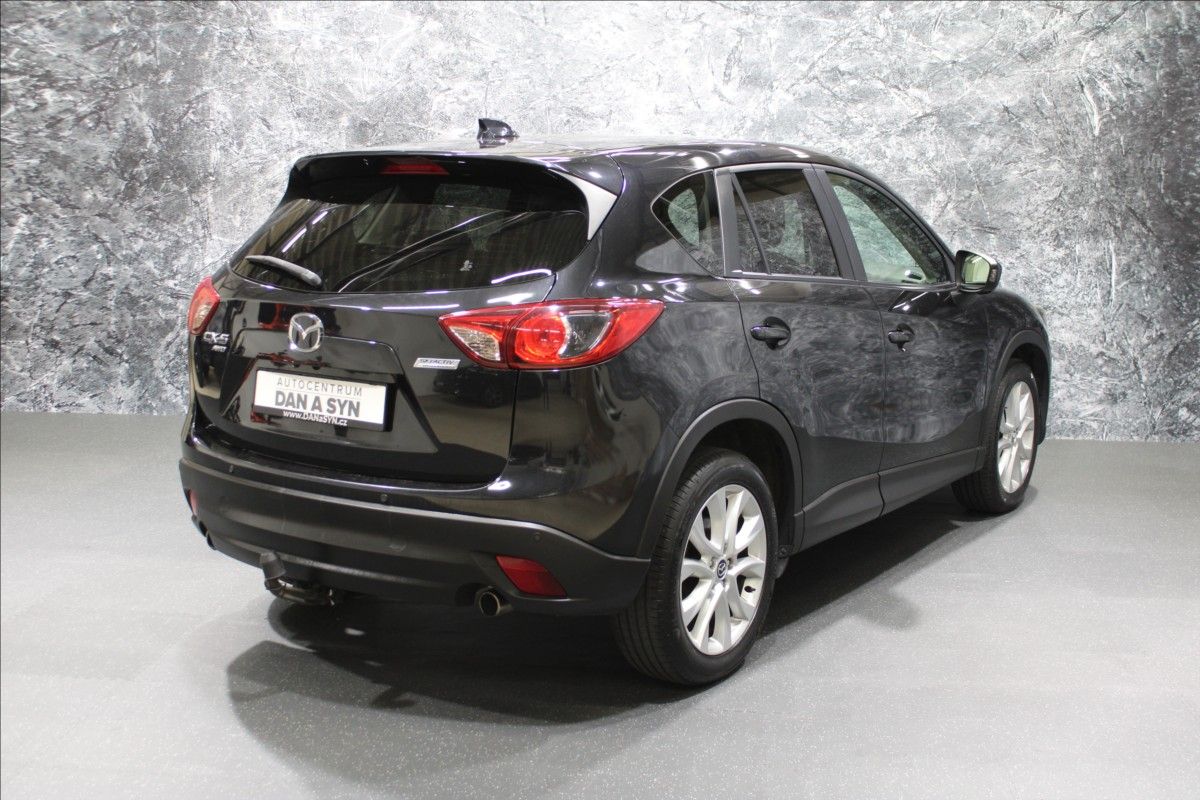 Mazda CX-5, 2,0 Skyactiv AWD - fotka 4