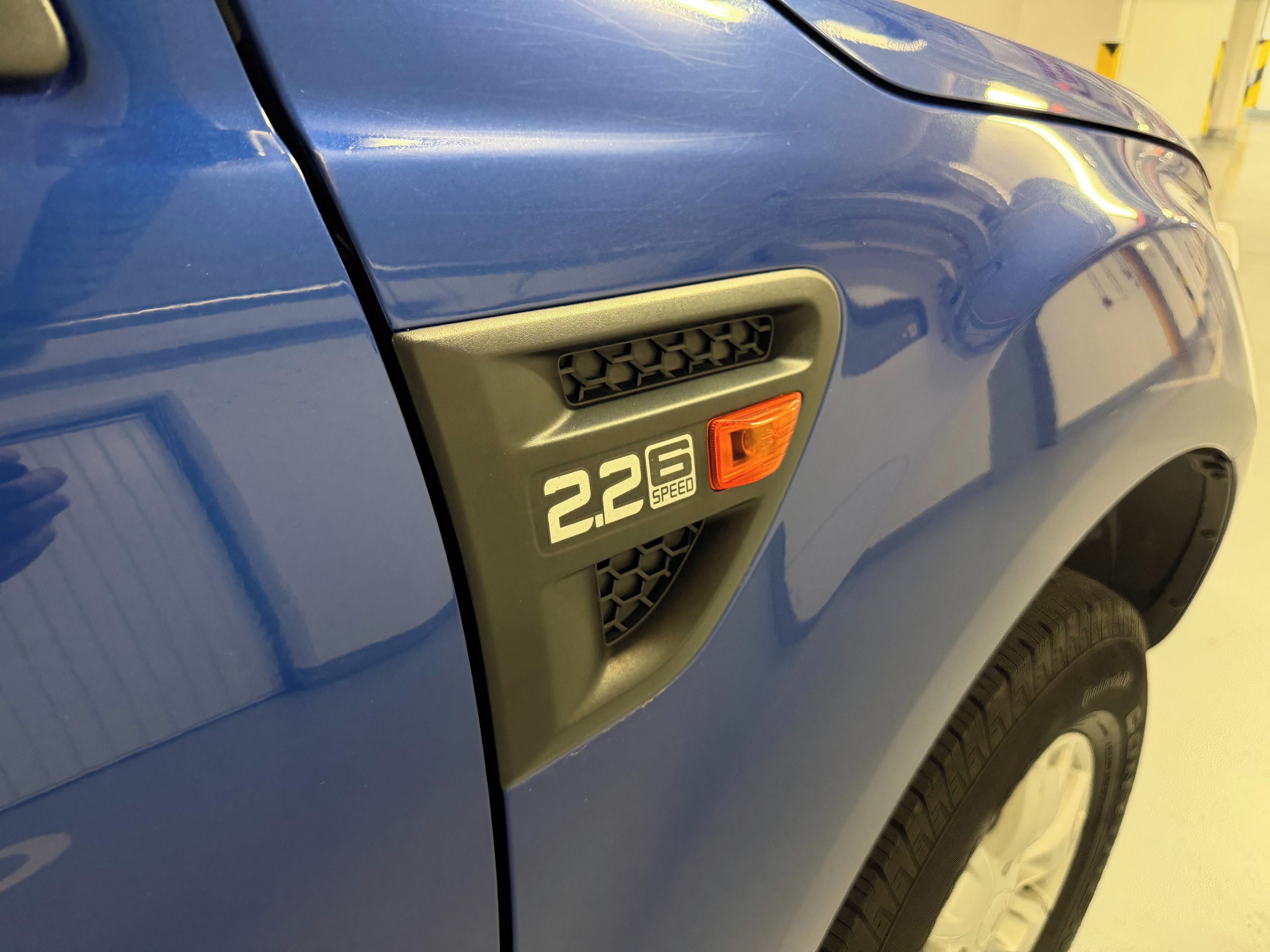 Ford Ranger, XLT 2.2 4x4 3,5t DPH CZ 1.MAJ. - fotka 5