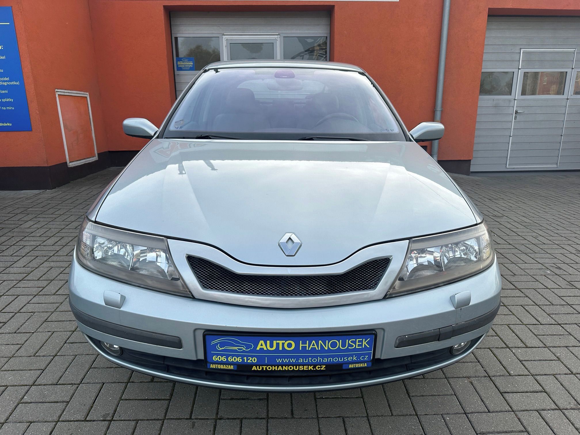 Renault Laguna, 3.0i V6 152KW automat - fotka 5
